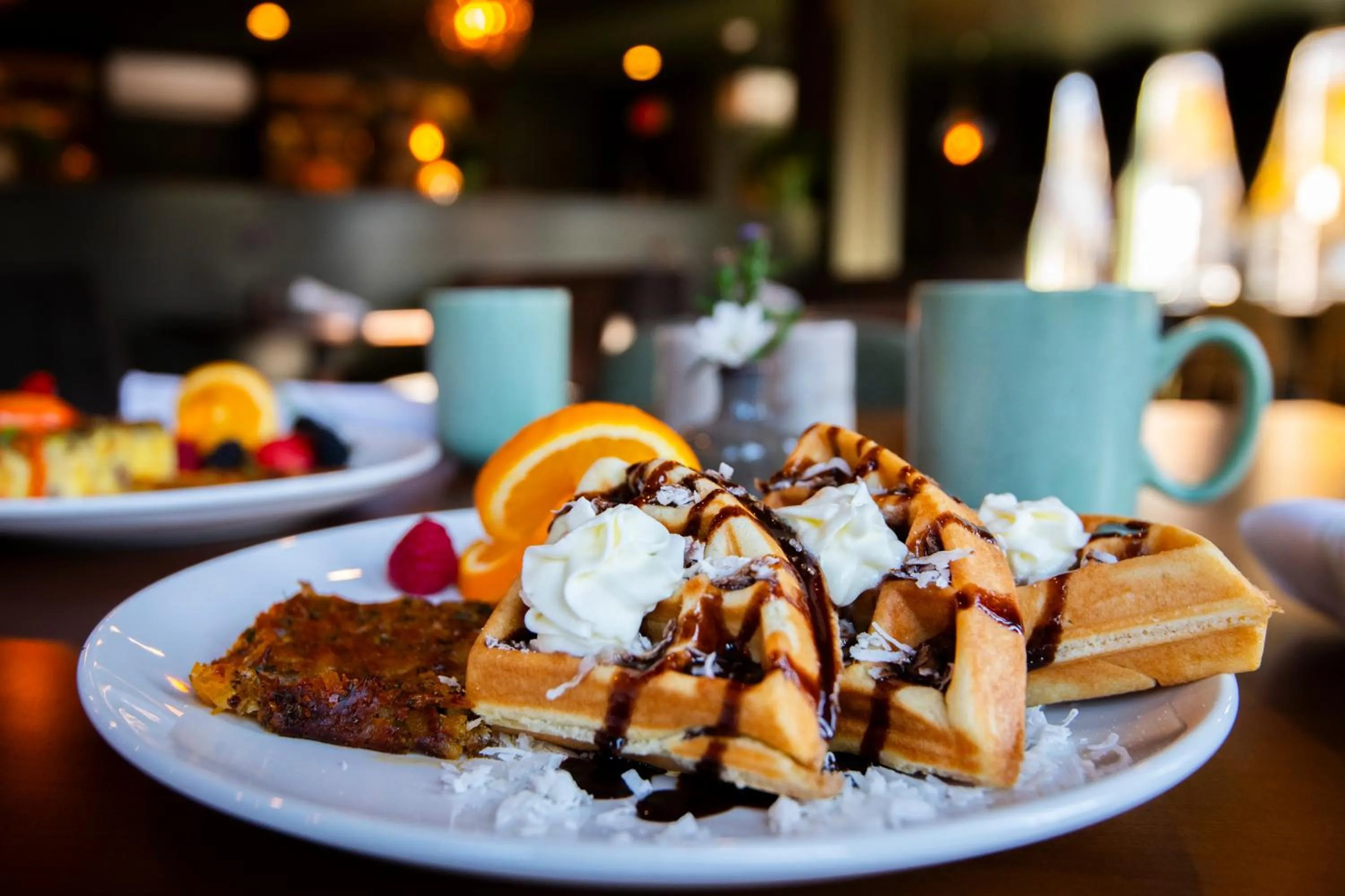 Restaurant/places to eat in The Pathmaker Hotel