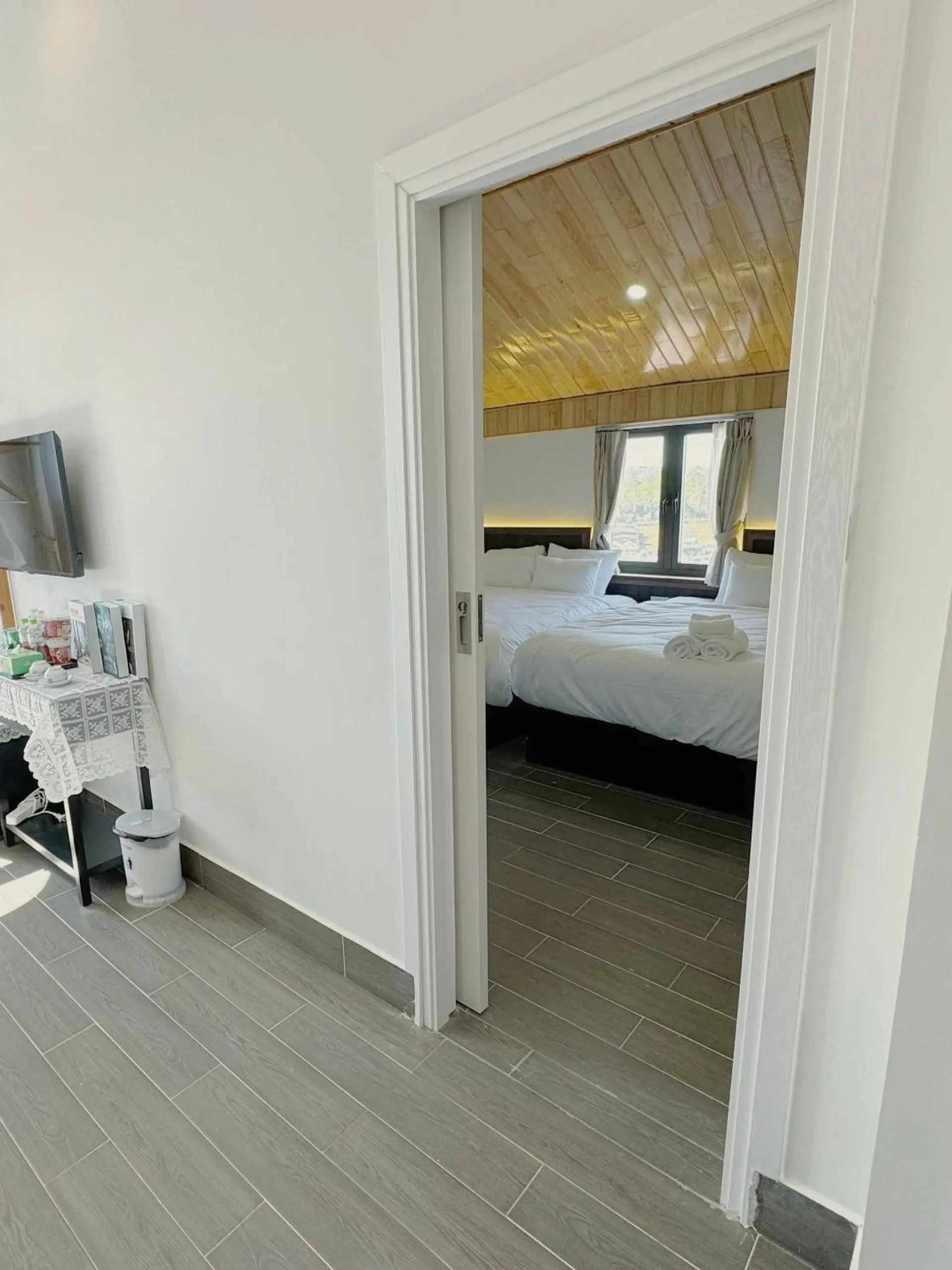 TV and multimedia in OLAGI HOTEL