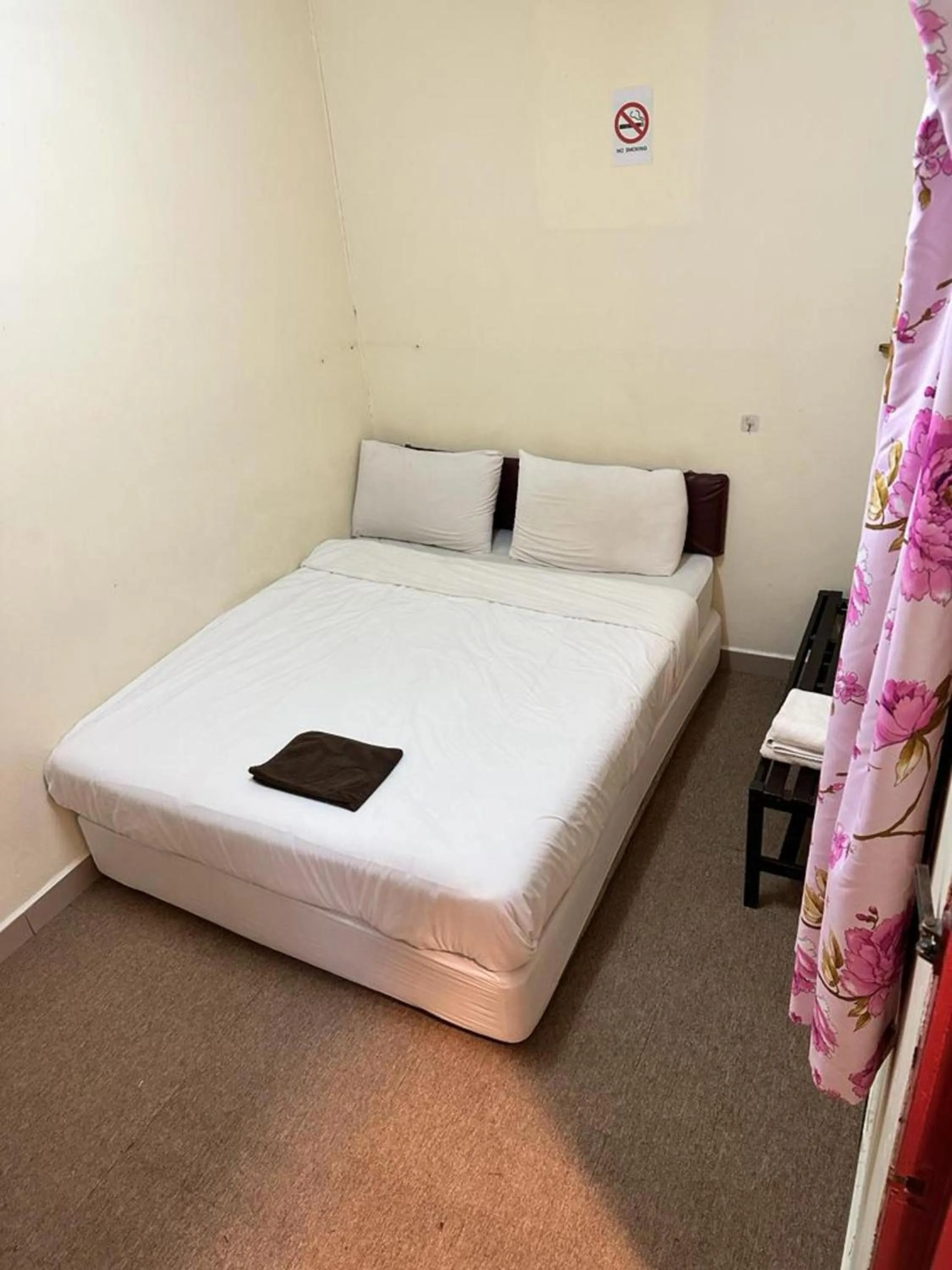 Bed in Hotel BB Inn @ Cameron