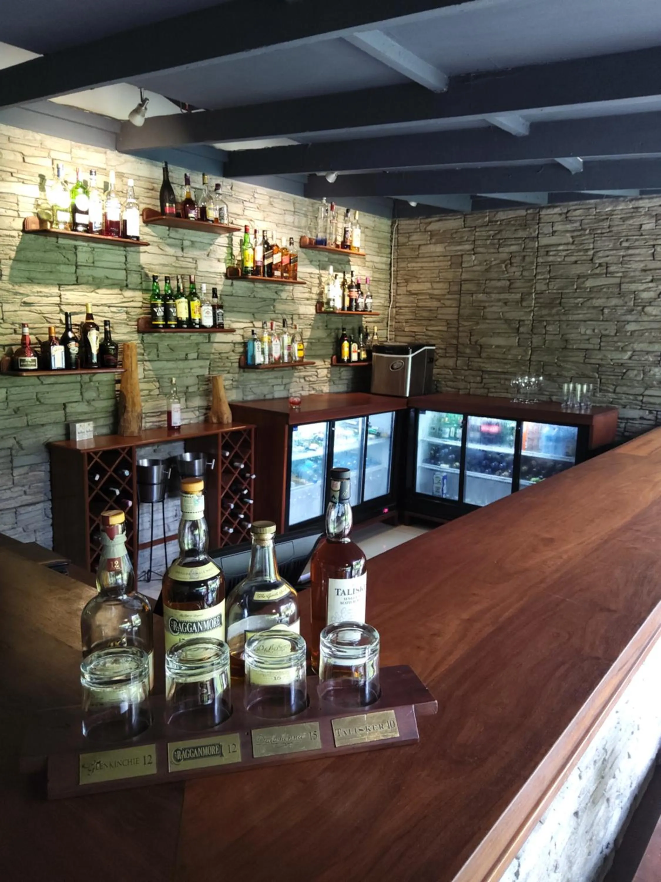 Lounge or bar in Lake Duluti Lodge