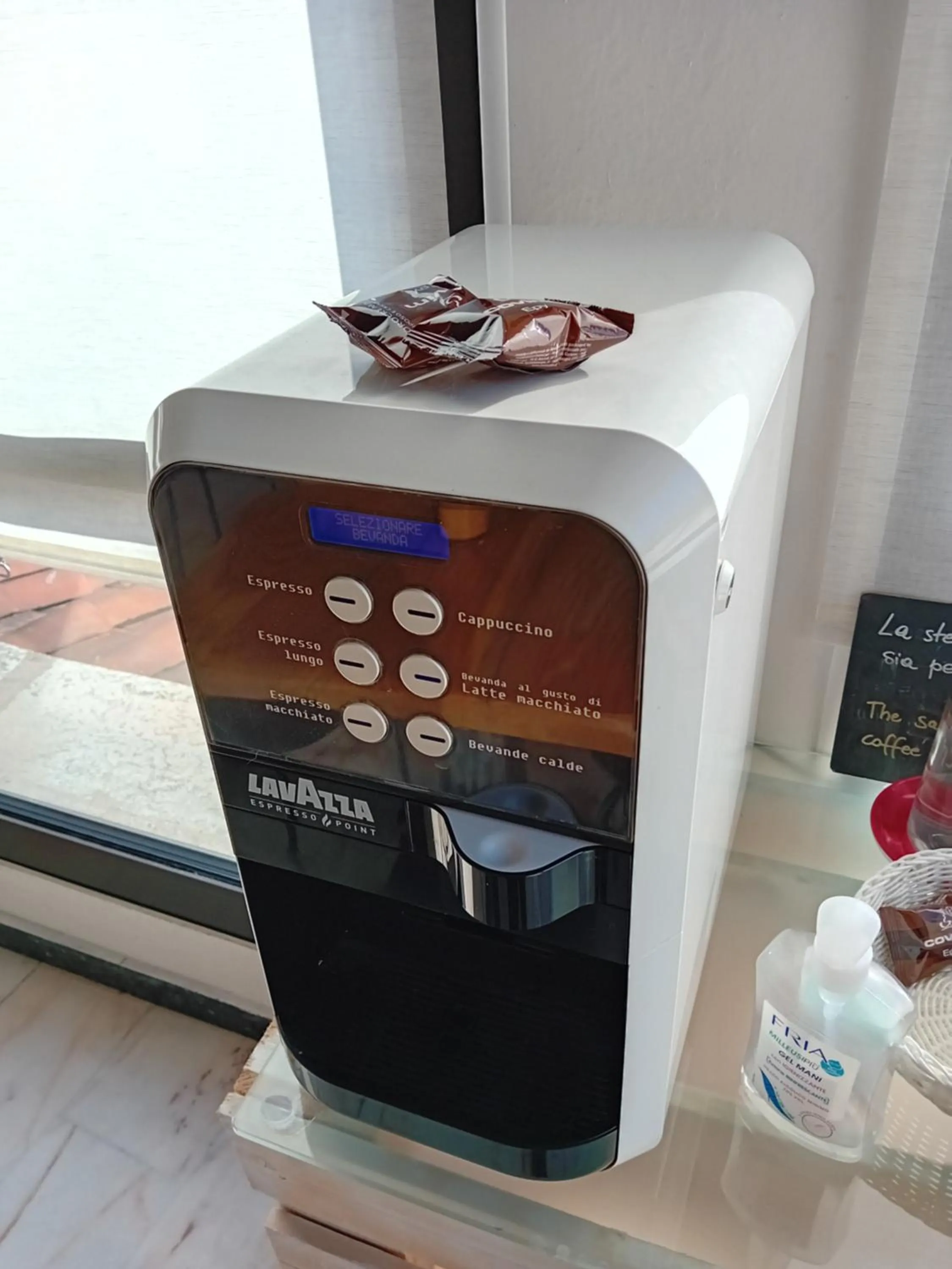 Coffee/tea facilities in B&B 52cento