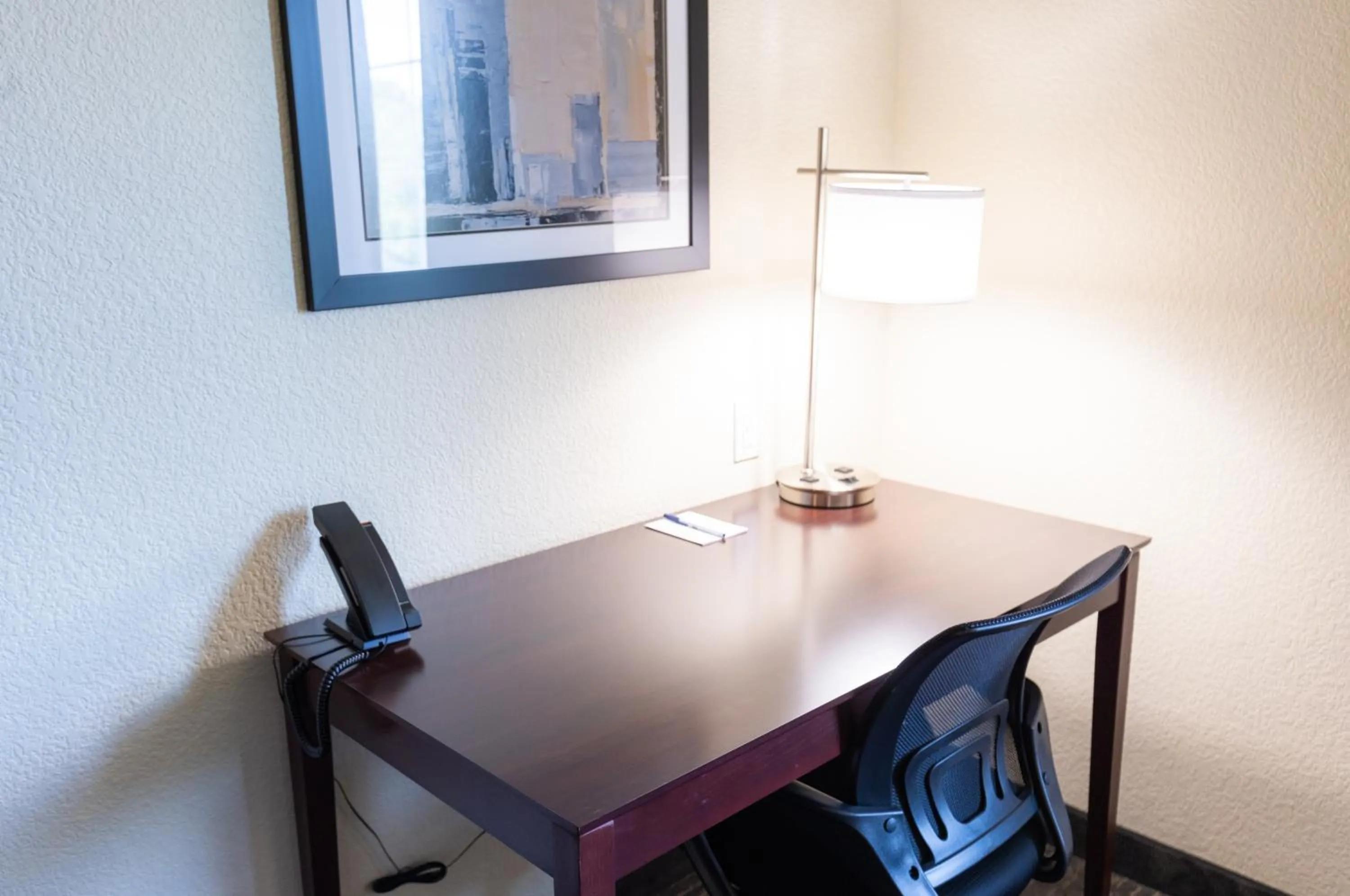 Cobblestone Inn & Suites - Winters