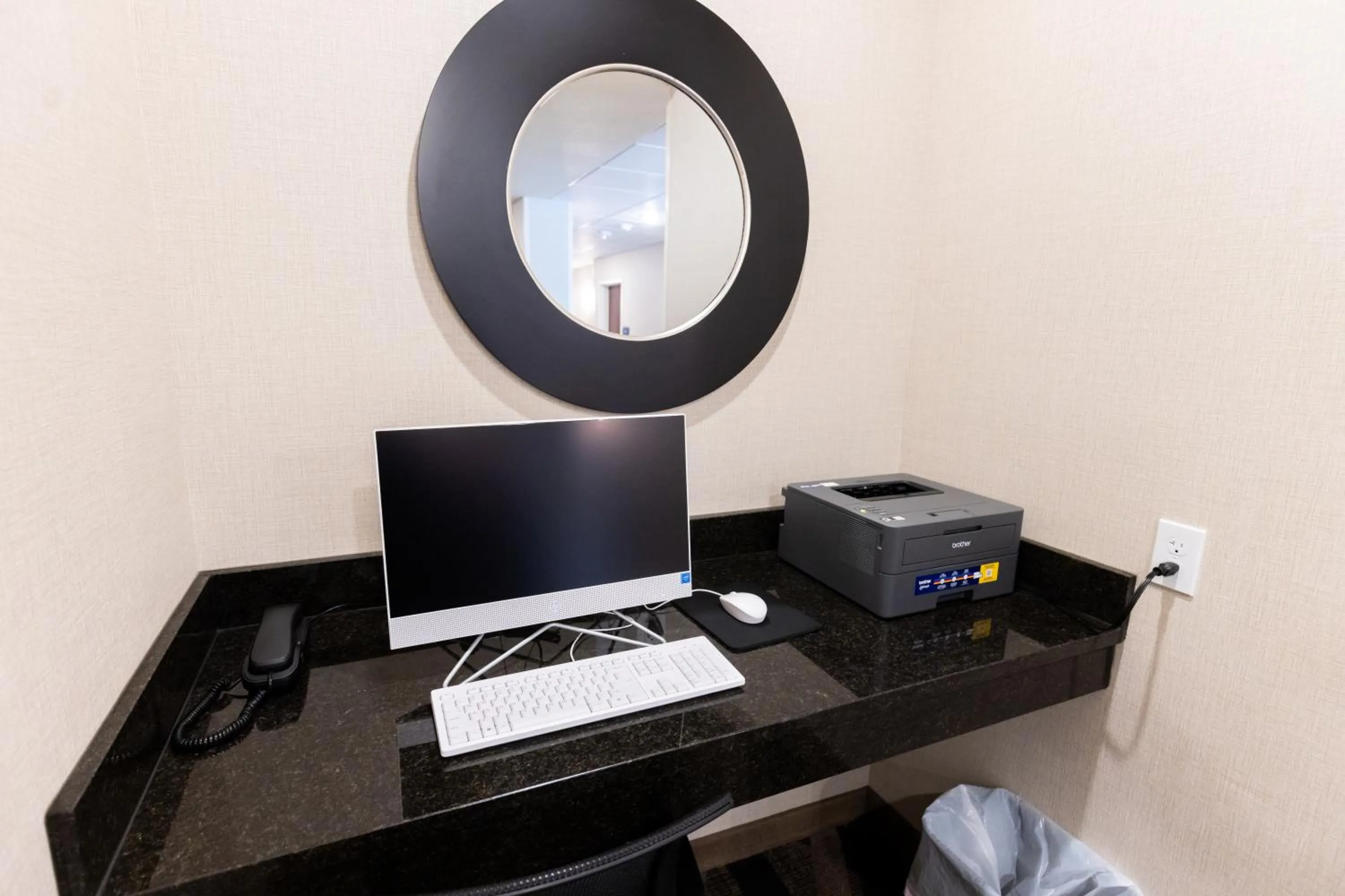 Cobblestone Inn & Suites - Winters