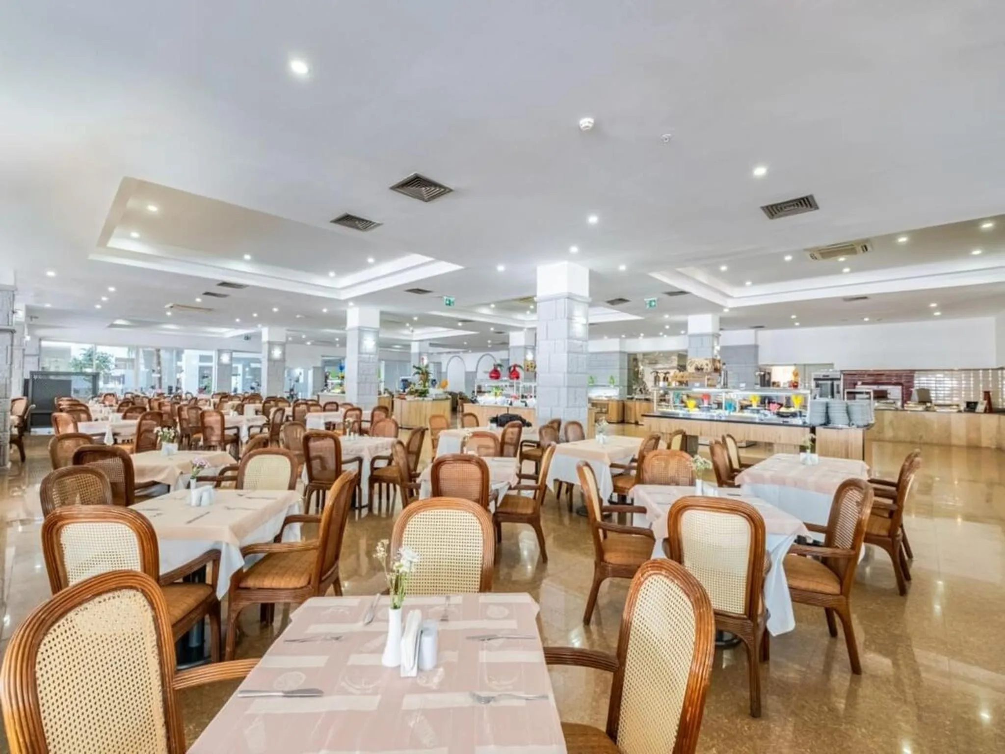 Restaurant/places to eat in Queen's Park Resort Göynük