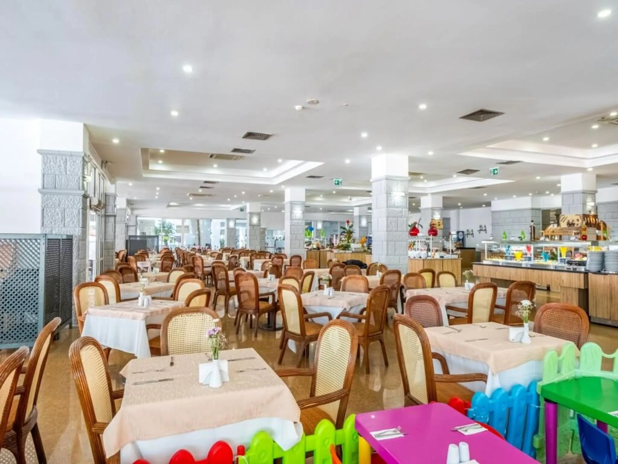 Restaurant/places to eat in Queen's Park Resort Göynük