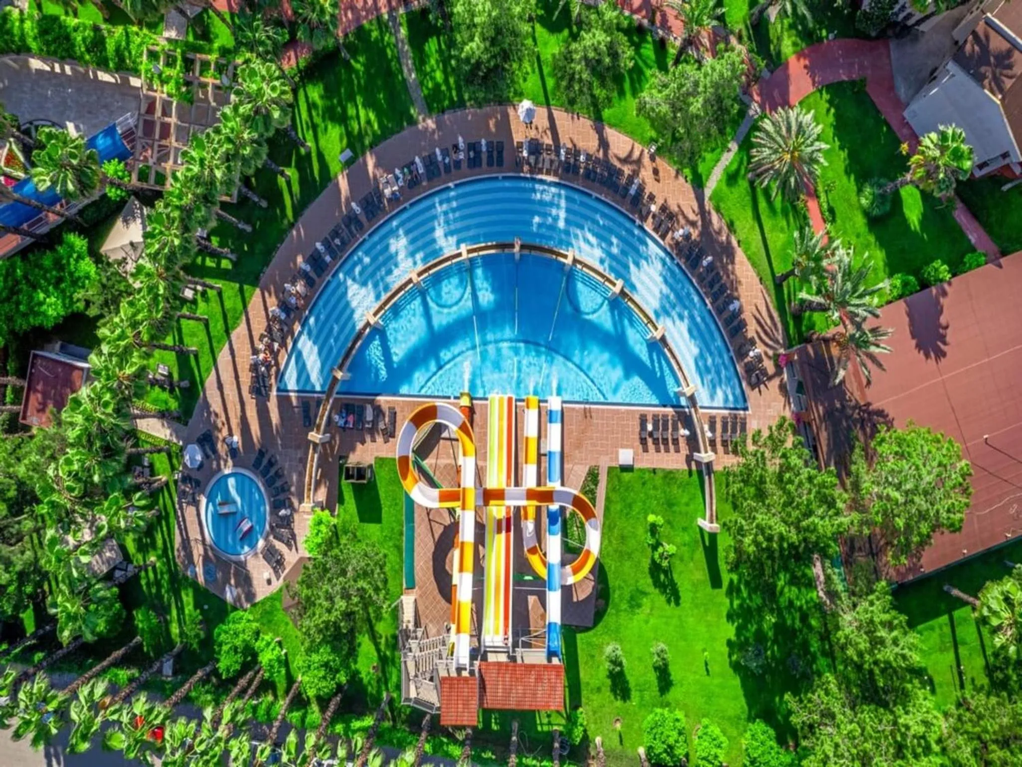 Pool view in Queen's Park Resort Göynük