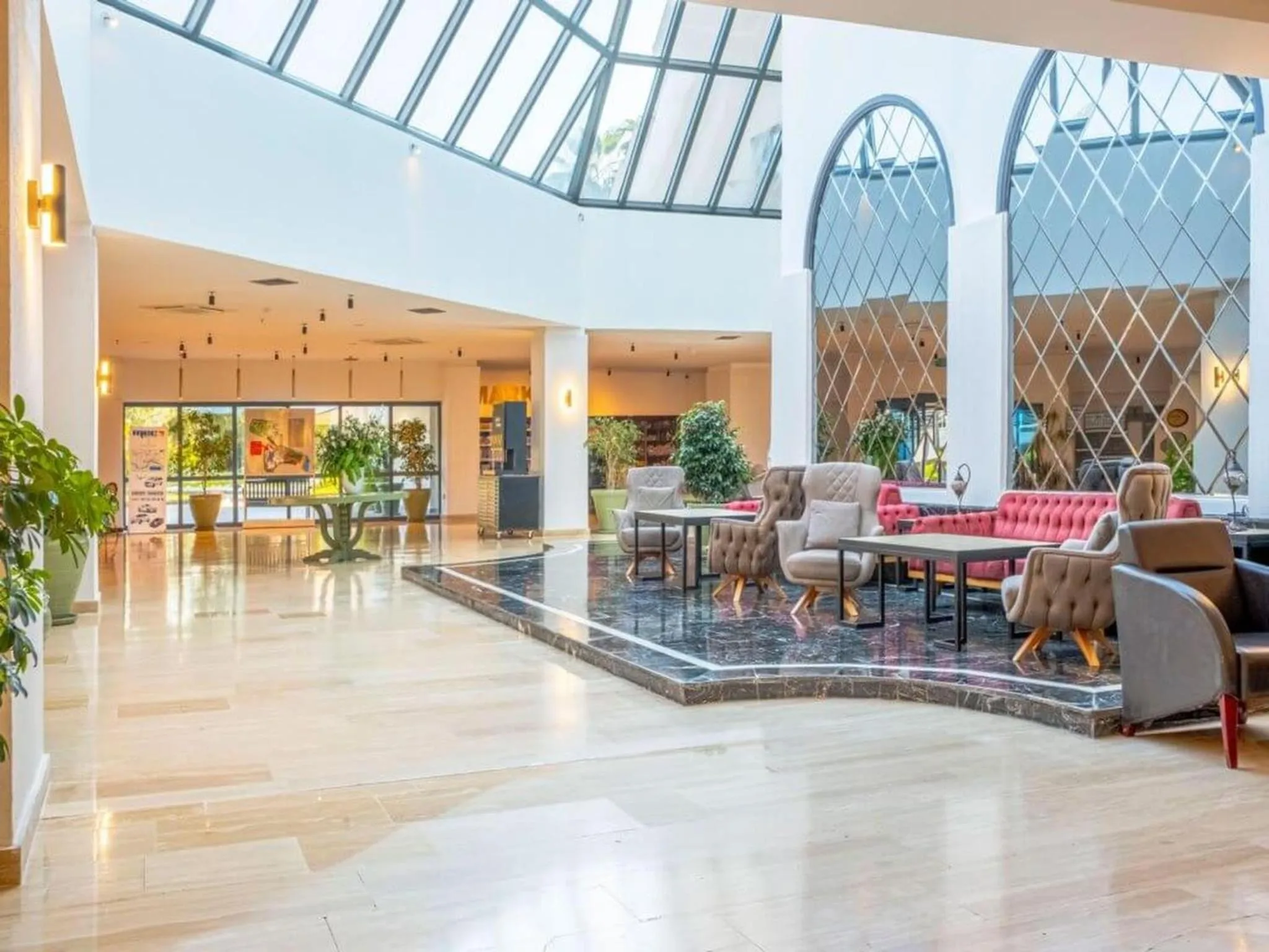 Lobby or reception in Queen's Park Resort Göynük