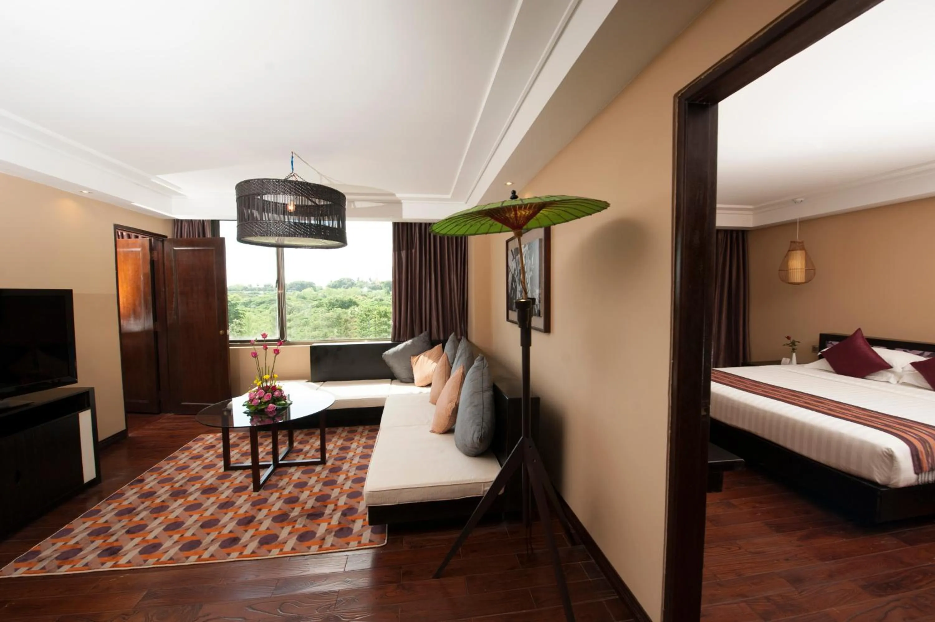 Photo of the whole room, Bed in Rose Garden Hotel