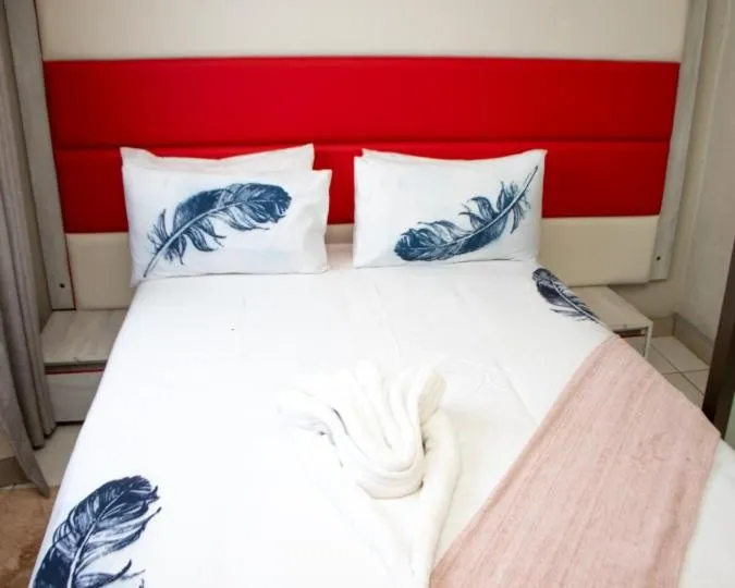 Bed in Boeketlong Lodge