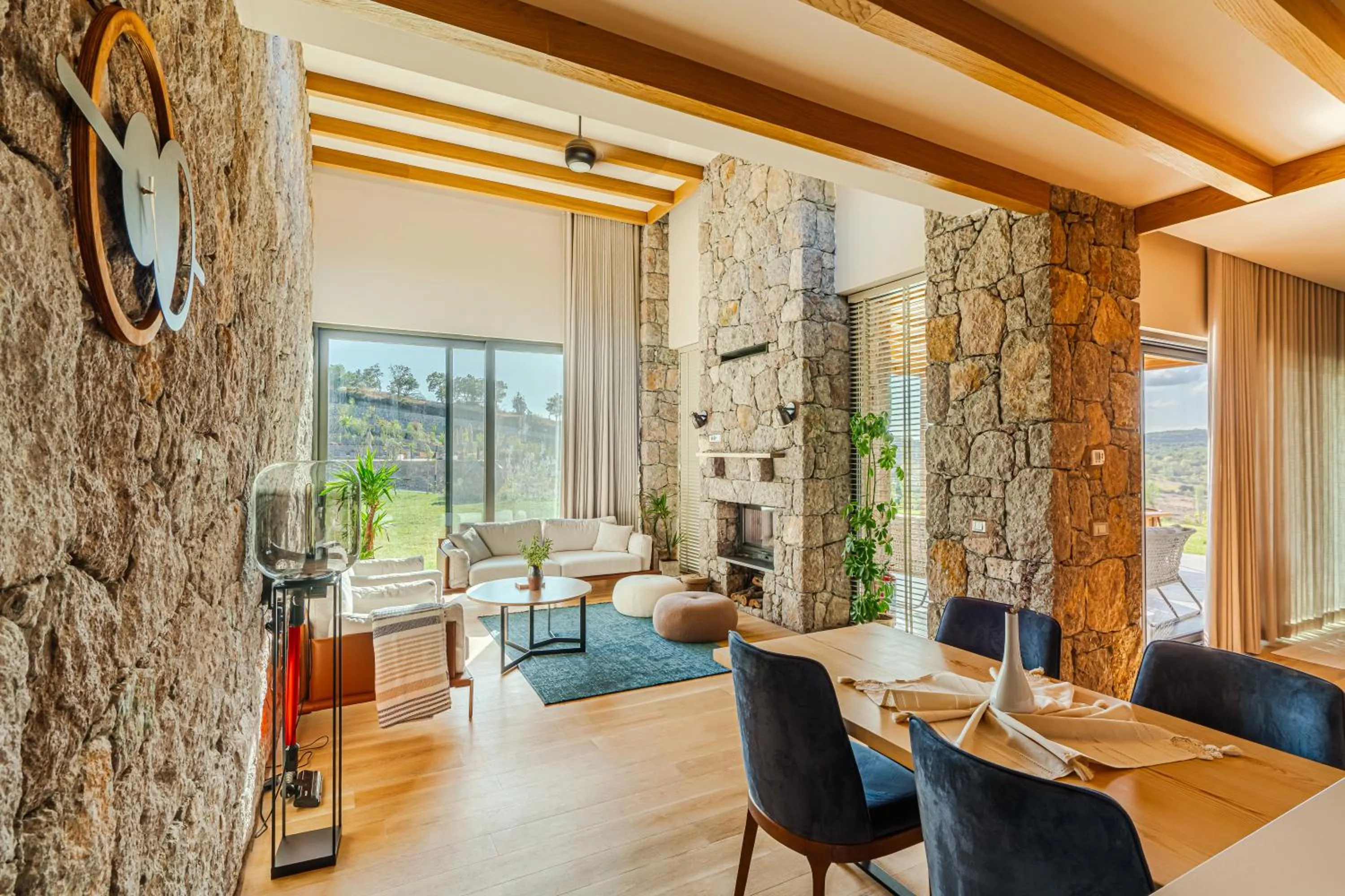 Photo of the whole room in Cabras Kazdağları