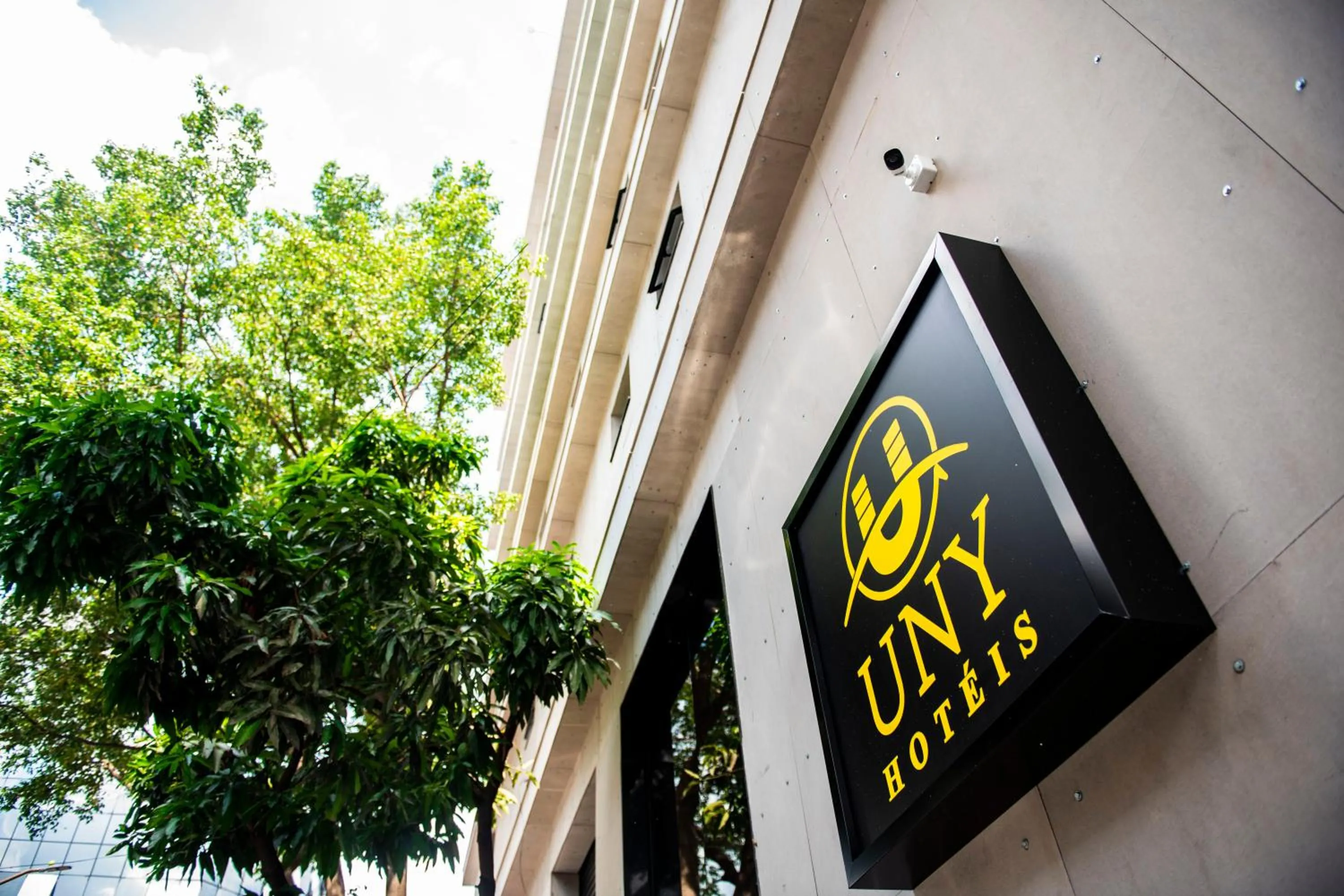 Property logo or sign in Uny Hotéis Brás