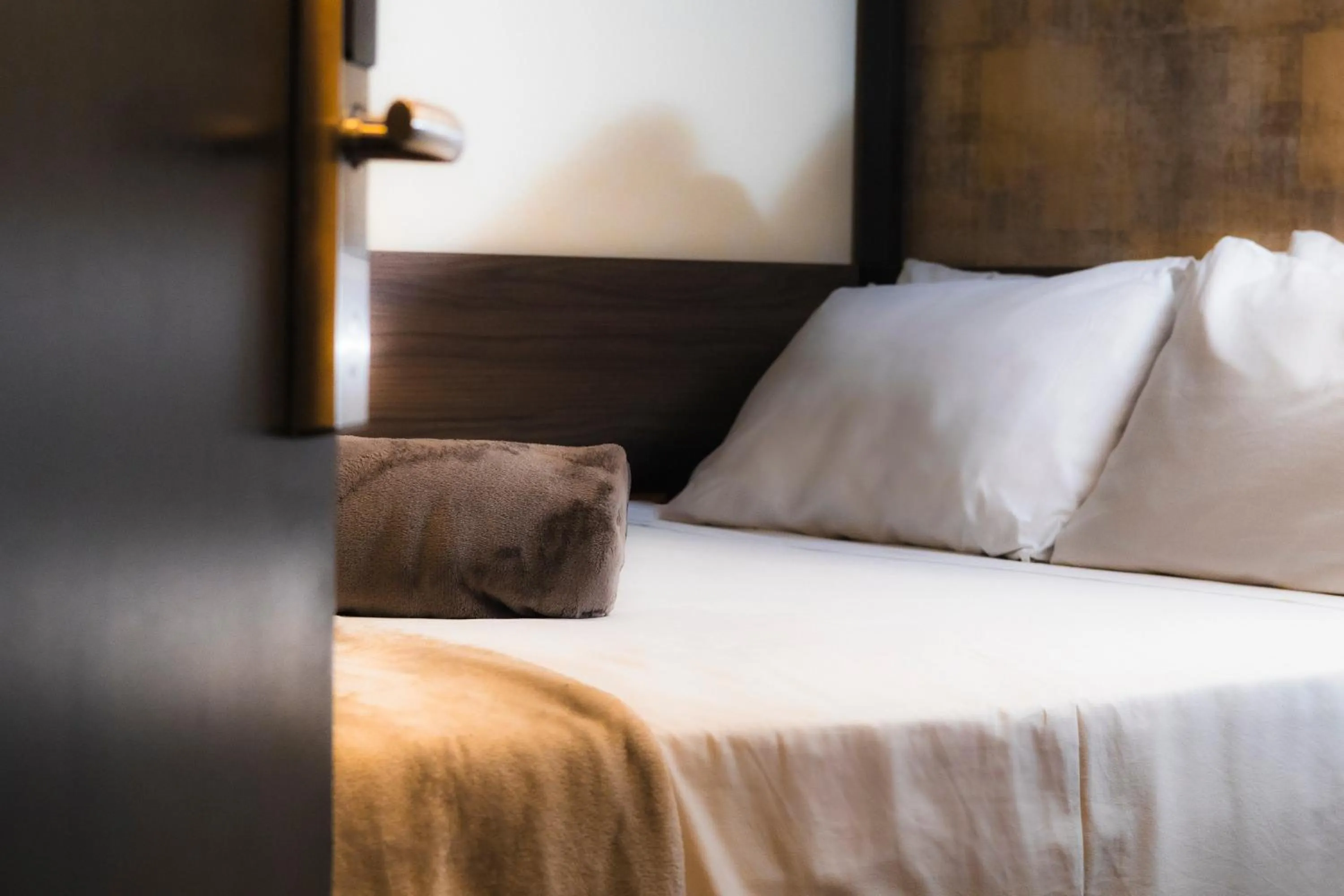 Bedroom, Bed in Uny Hotéis Brás