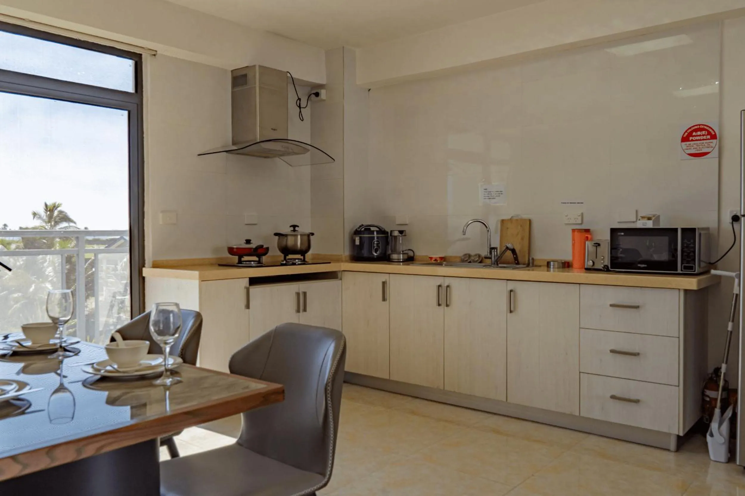 Coffee/tea facilities in Ocean Breeze Apartment Hotel