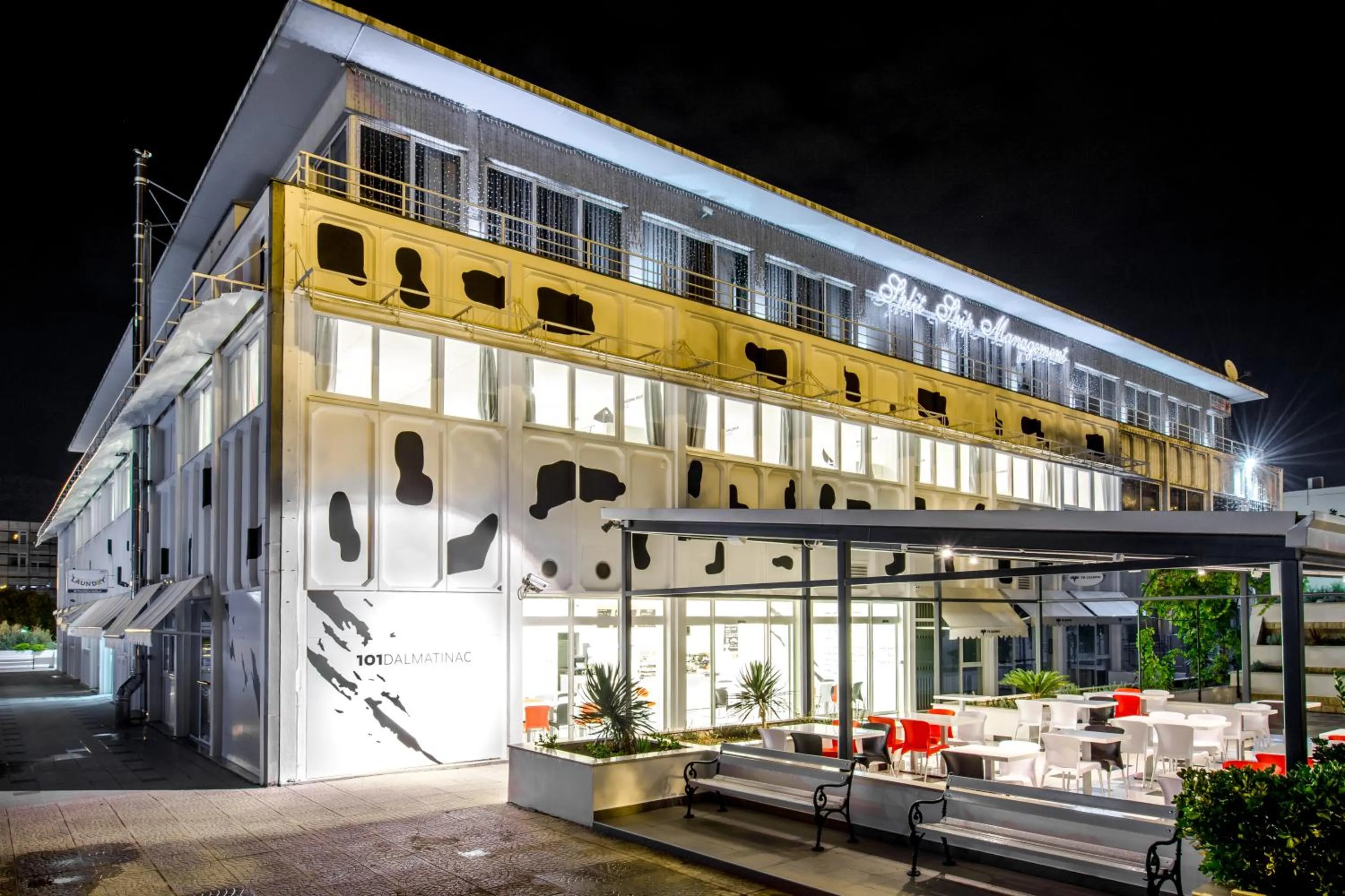 Property building in Design Hostel 101 Dalmatinac