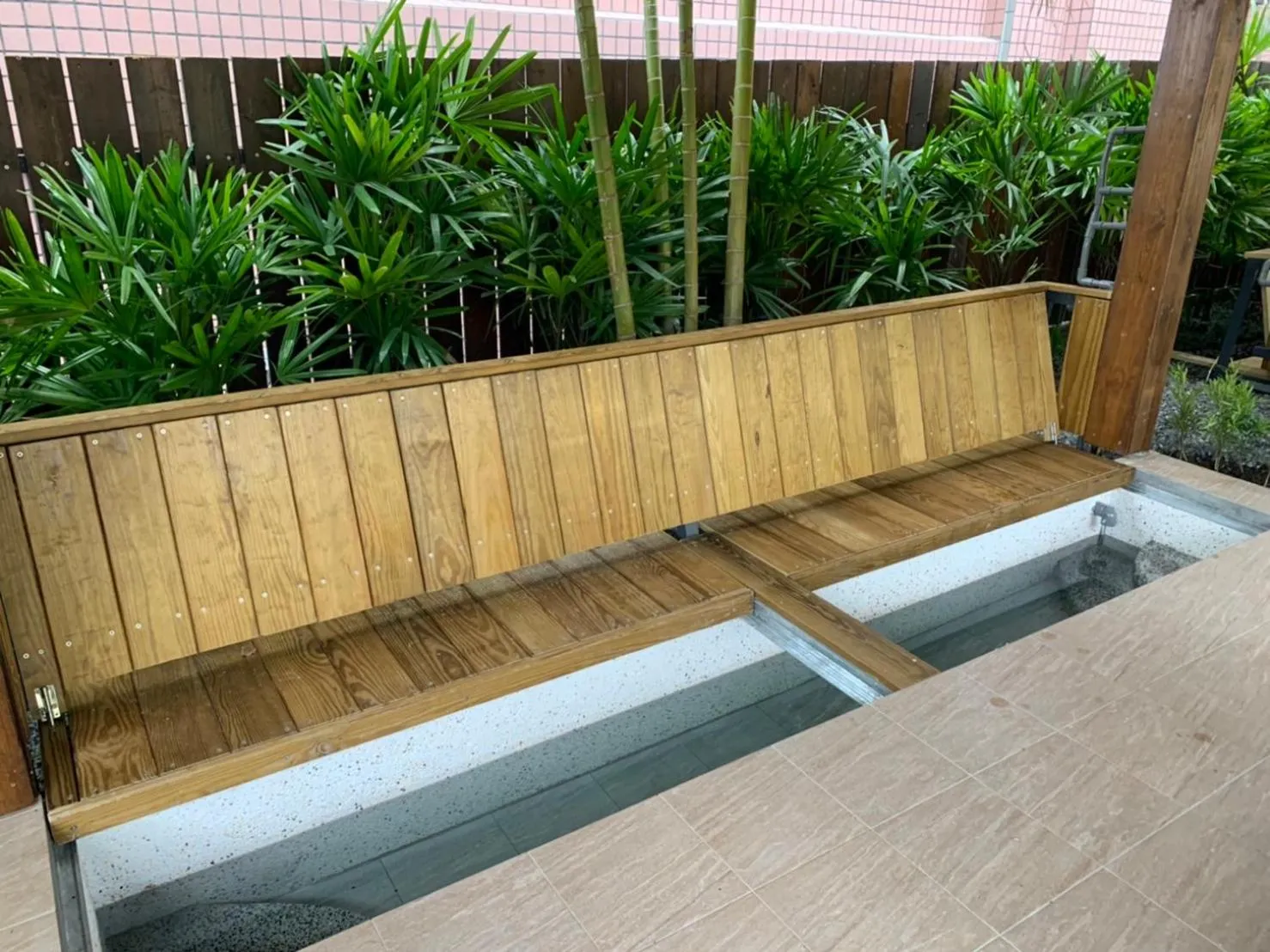 Hot Spring Bath in Yawan Hotel