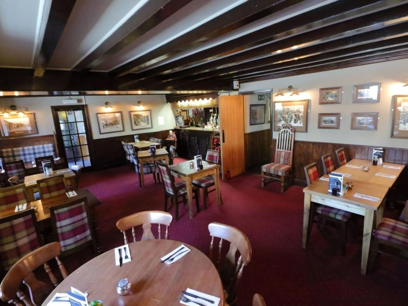 Dining area in Ye Olde Cheshire Cheese Inn