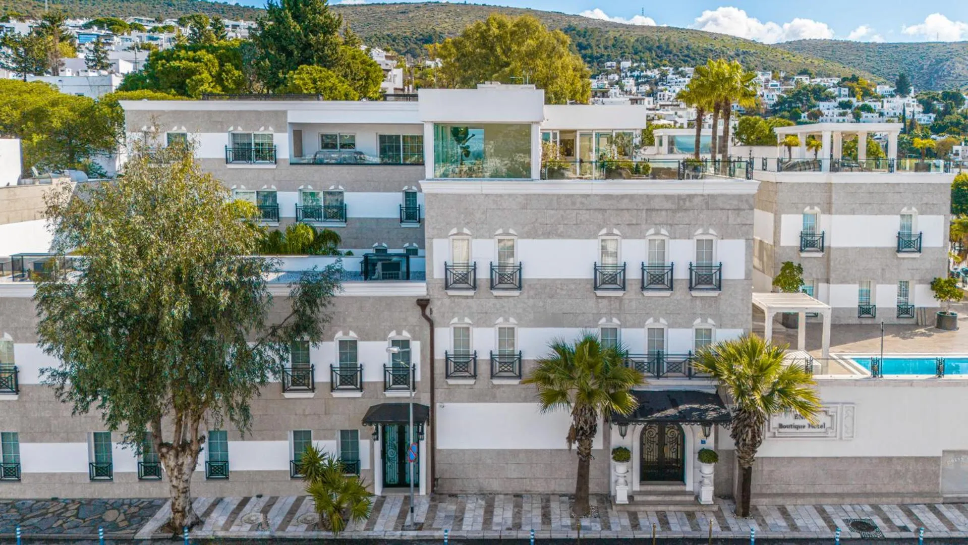 Ena Boutique Hotel & Residences