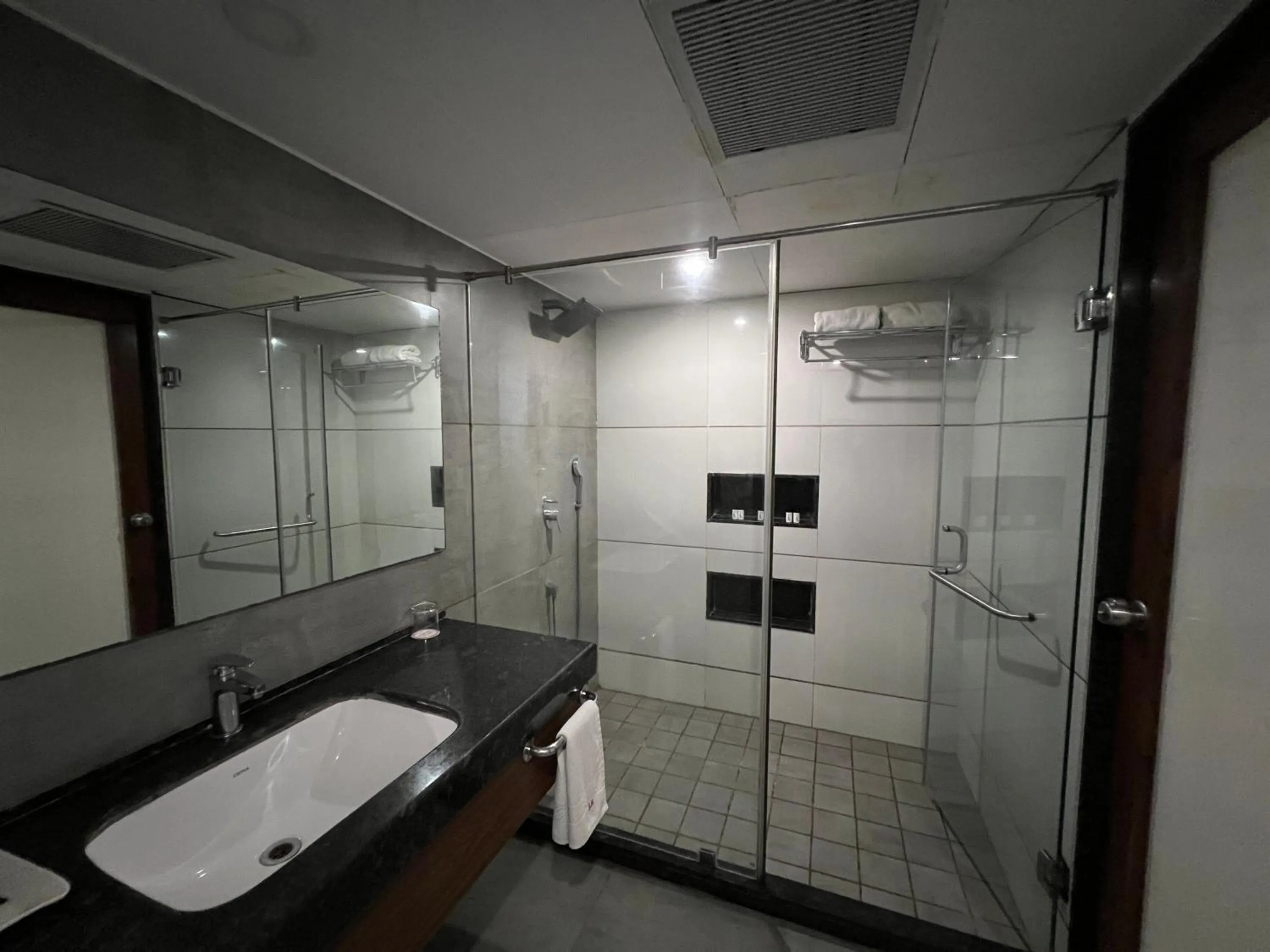 Shower in VITS Shalimar, Ankleshwar