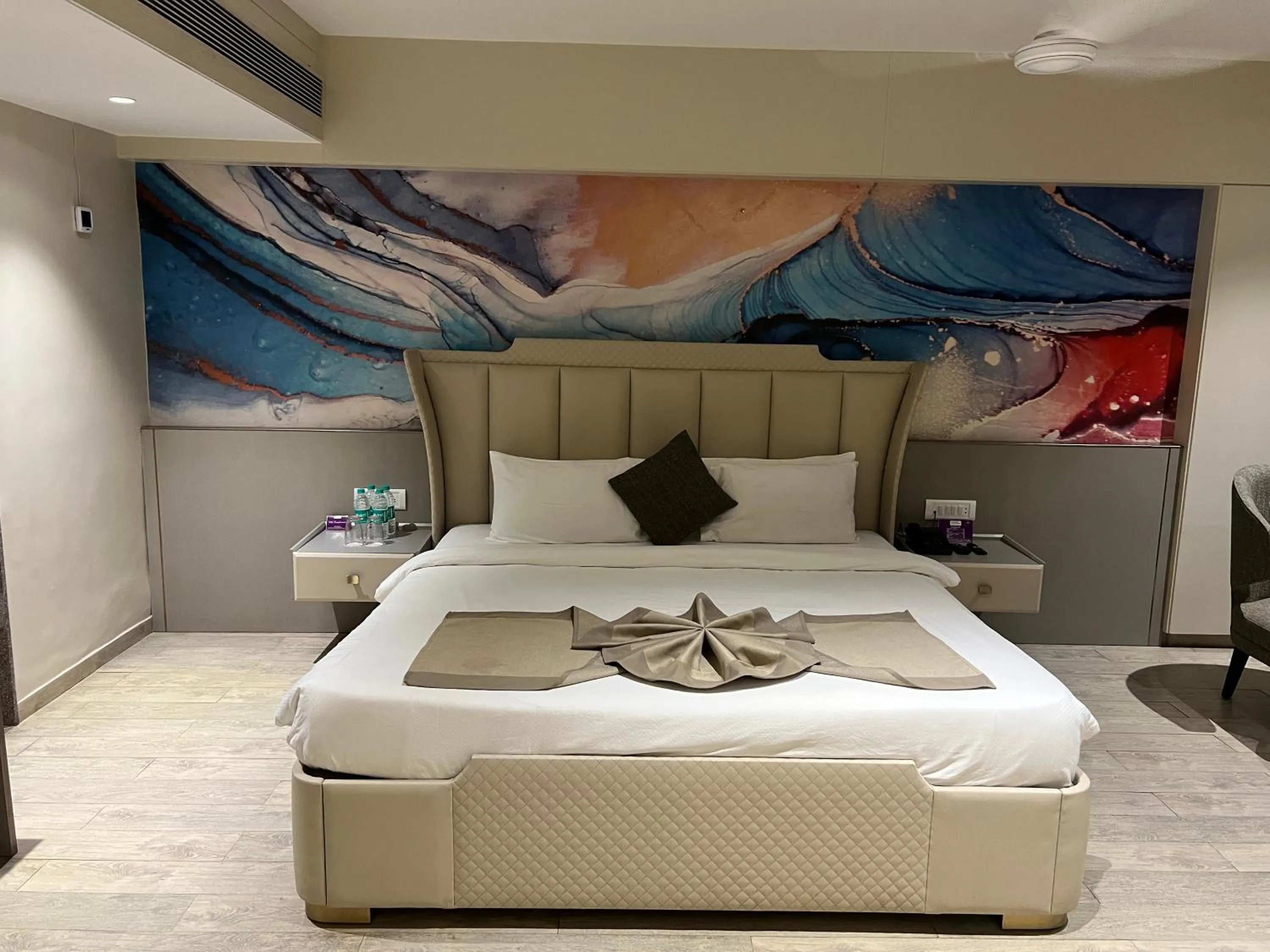 Bed in VITS Shalimar, Ankleshwar