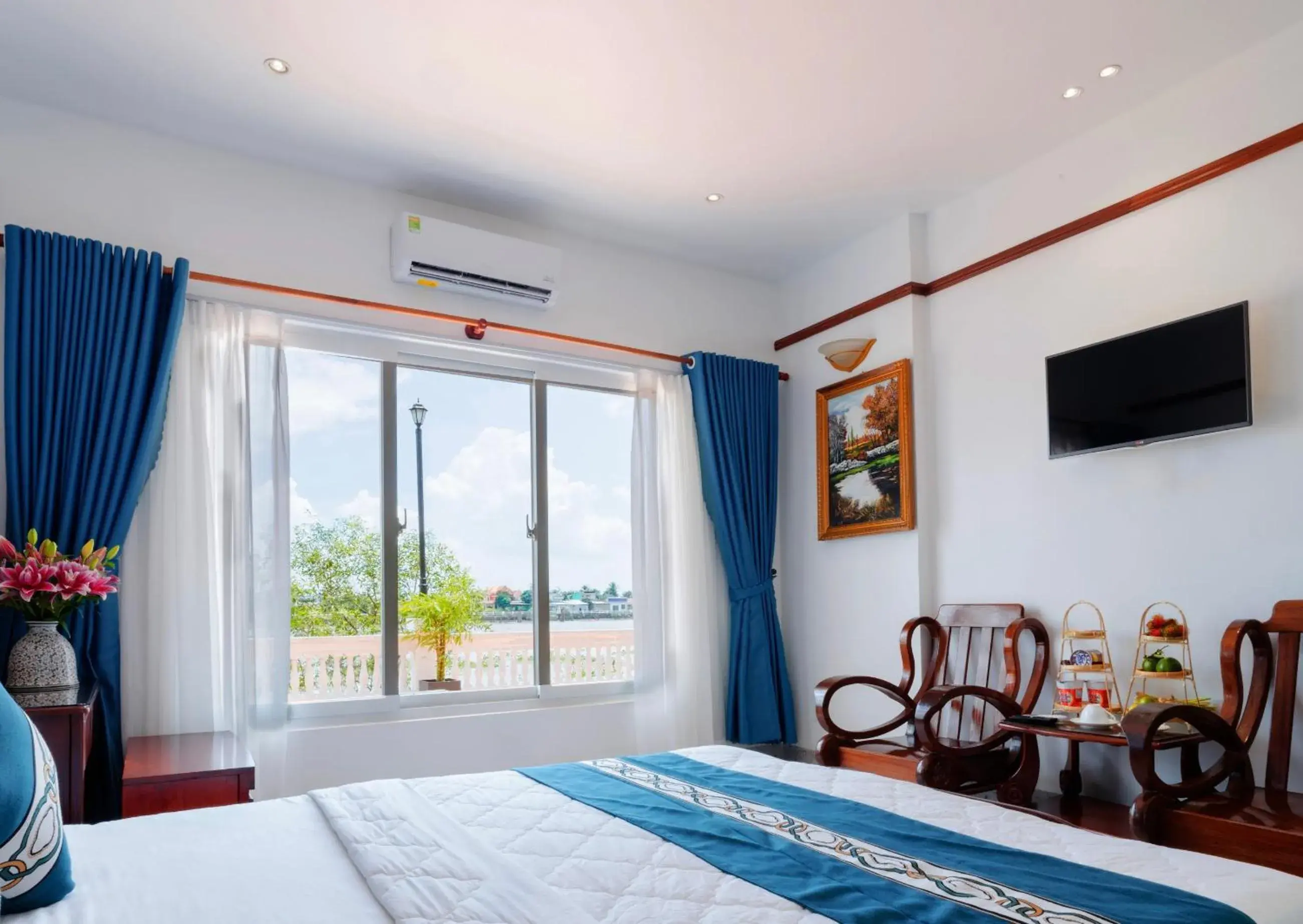 Superior Twin Room in CHUONG DUONG HOTEL Superior Twin Room in CHUONG DUONG HOTEL