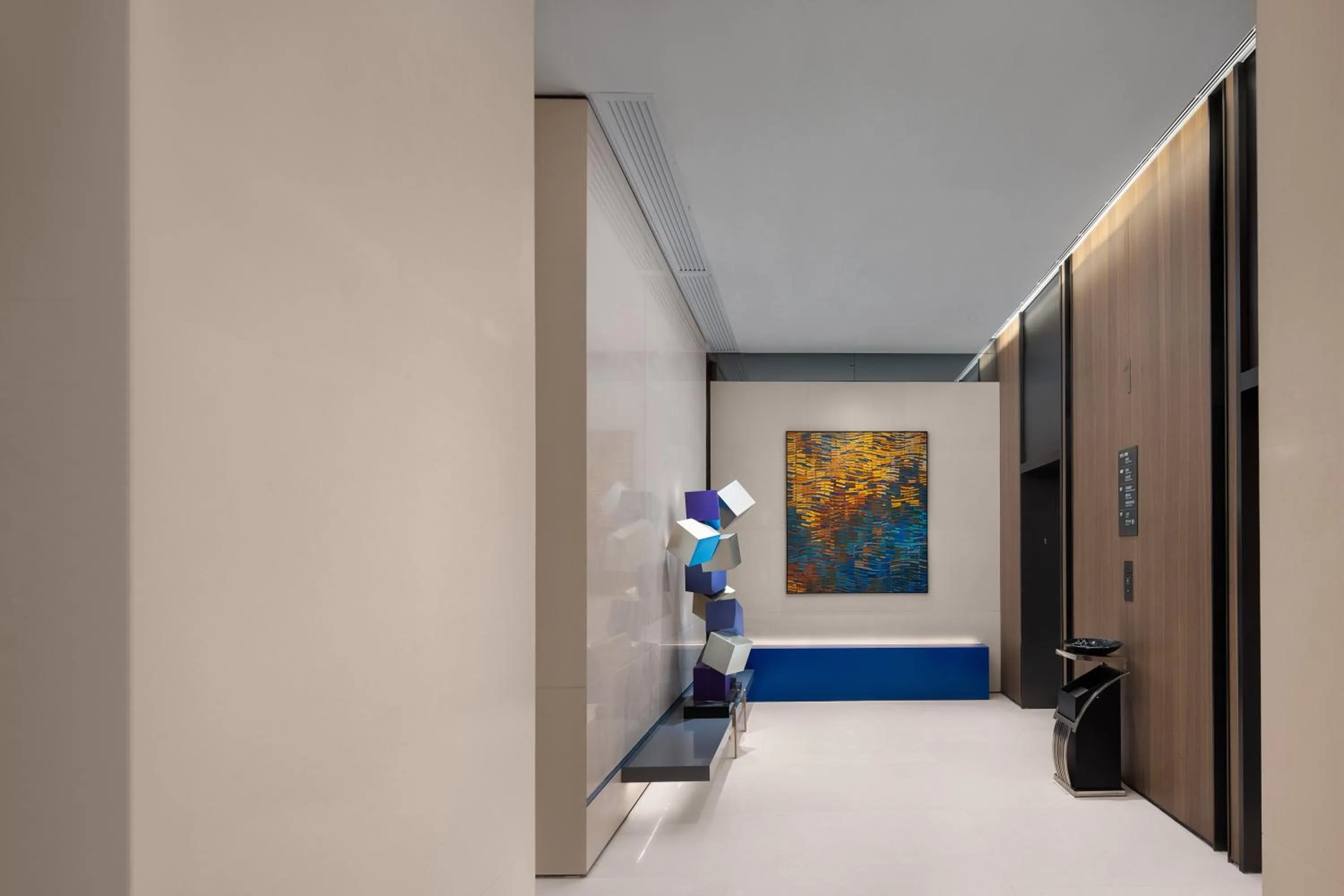 elevator in Hampton by Hilton Guangzhou Luoxi