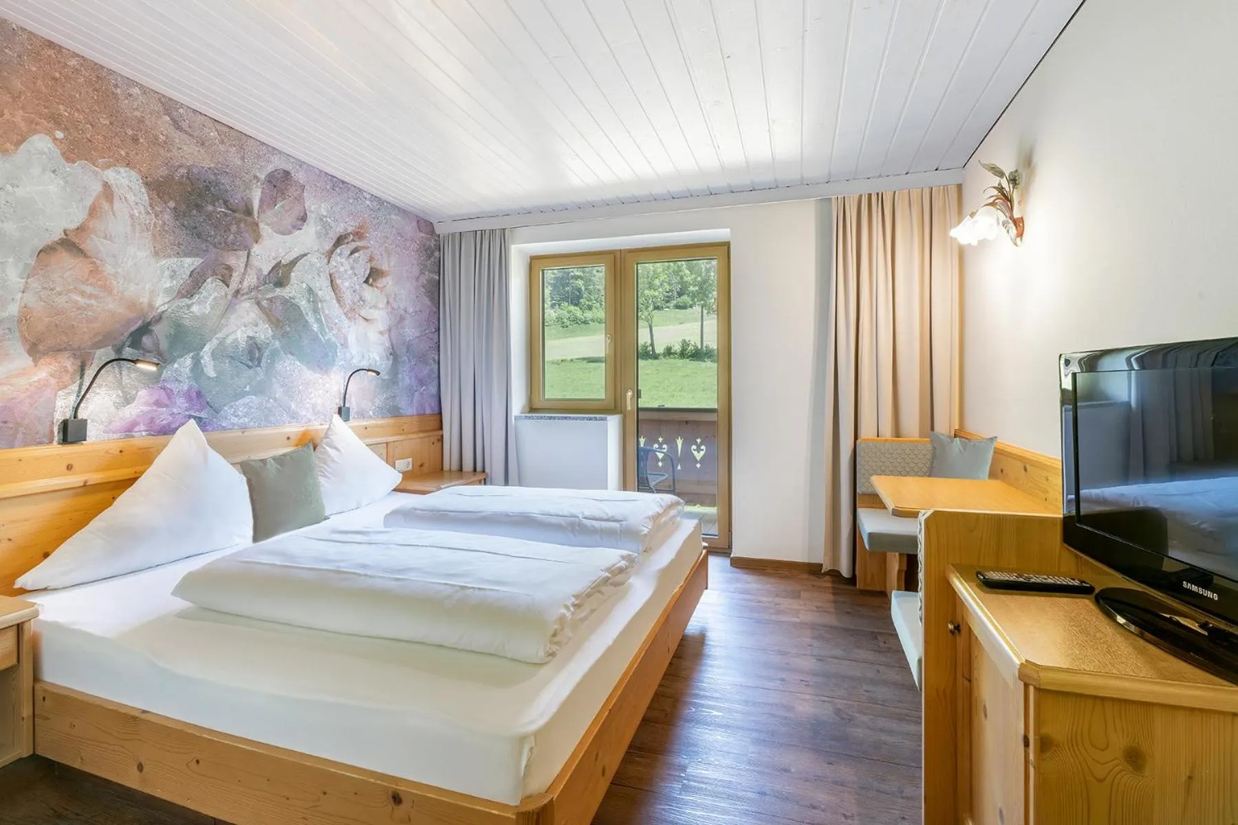 Bed in Landhaus Ager