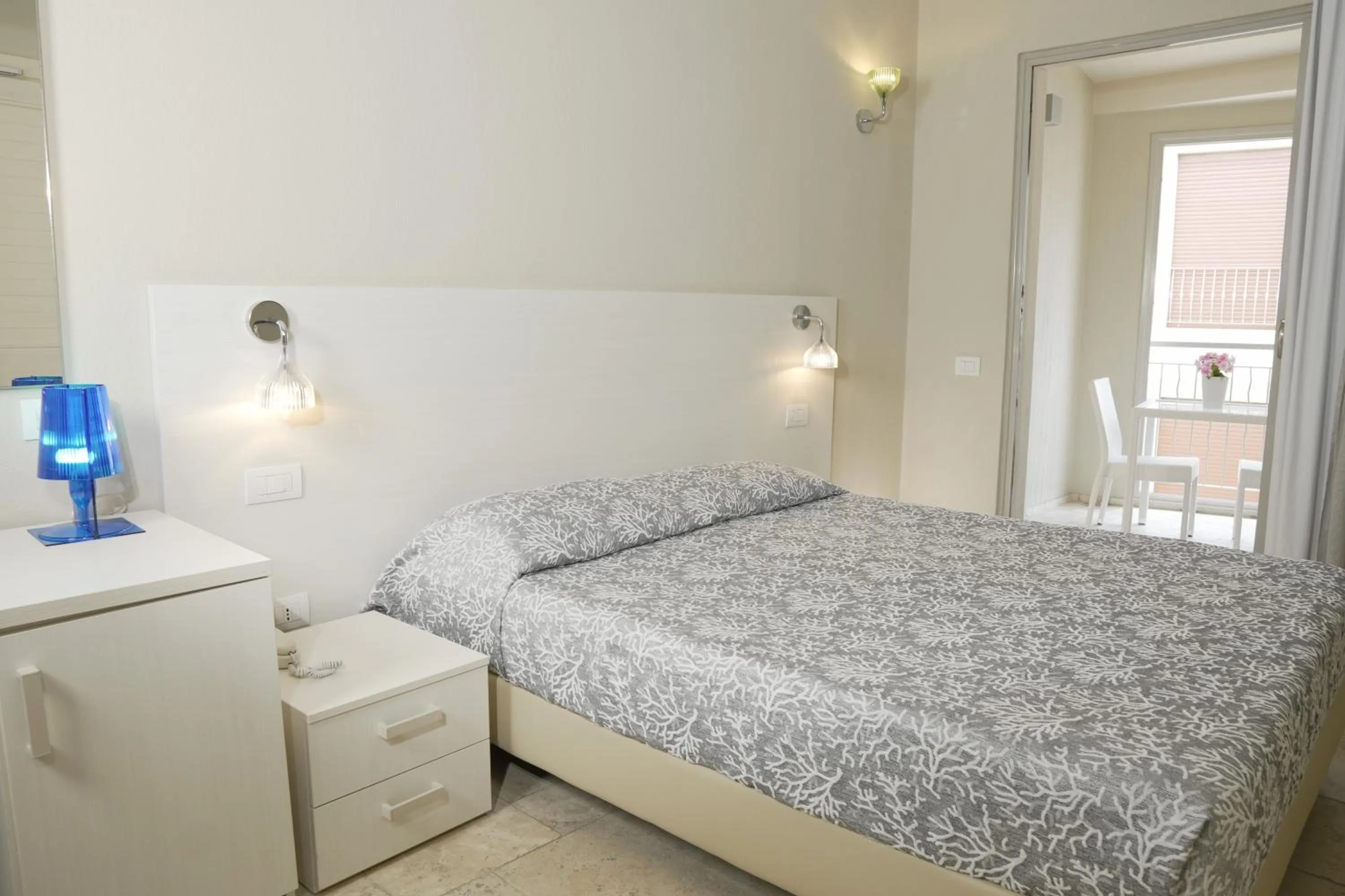 Bed in Domu Noa Hotel