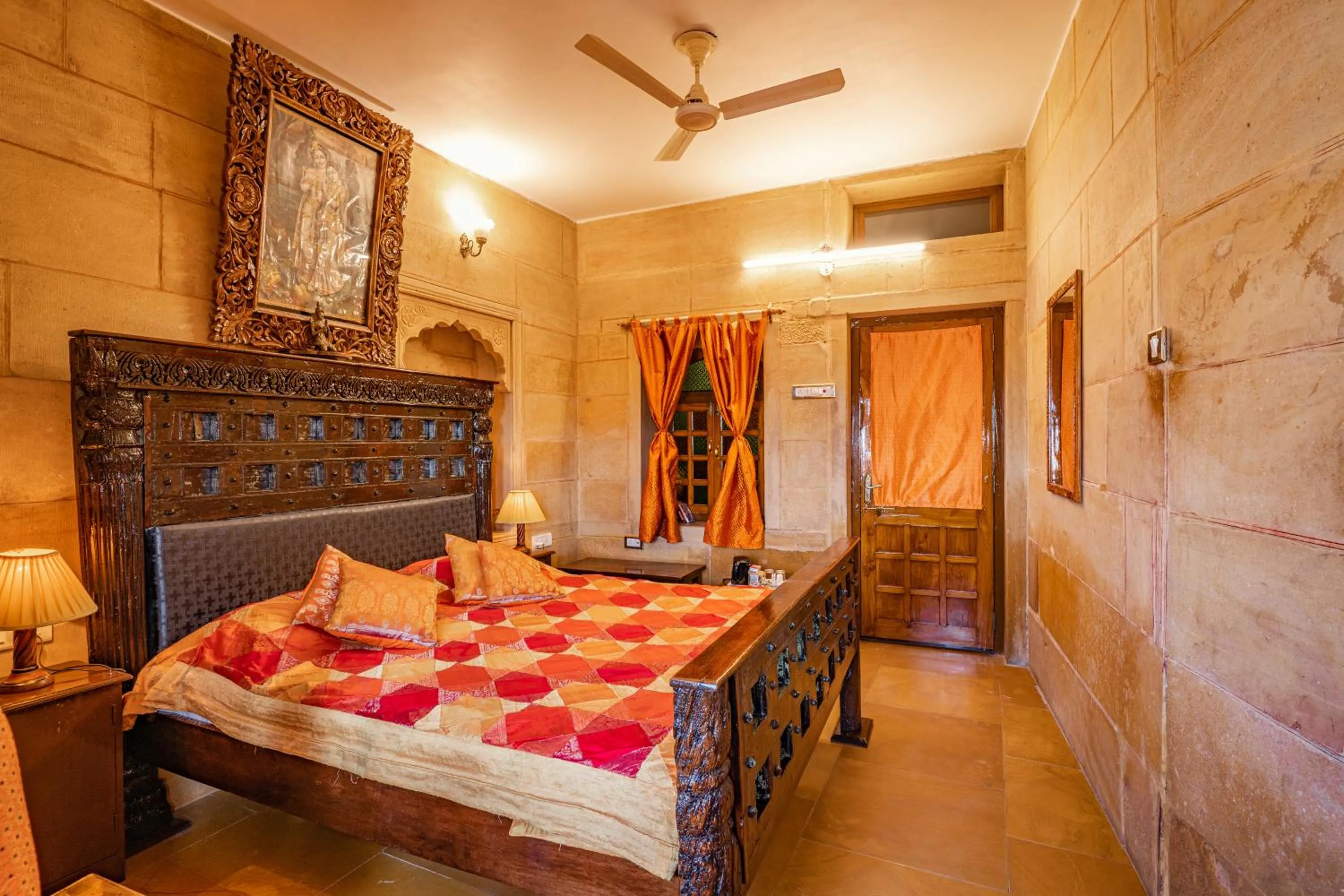 Bedroom, Bed in Hotel Garh Jaisal Haveli