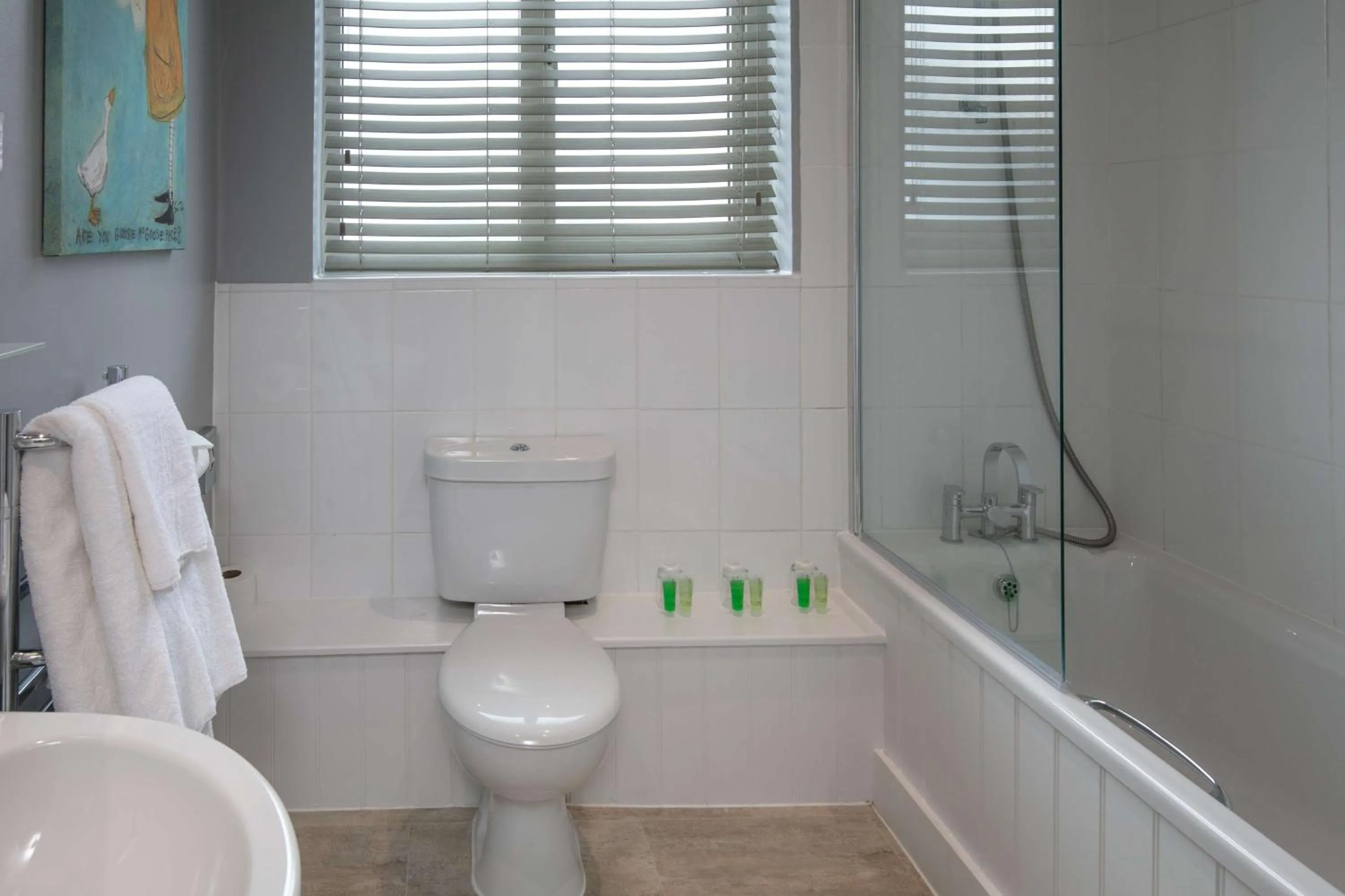 Bathroom in George Hotel, BW Signature Collection