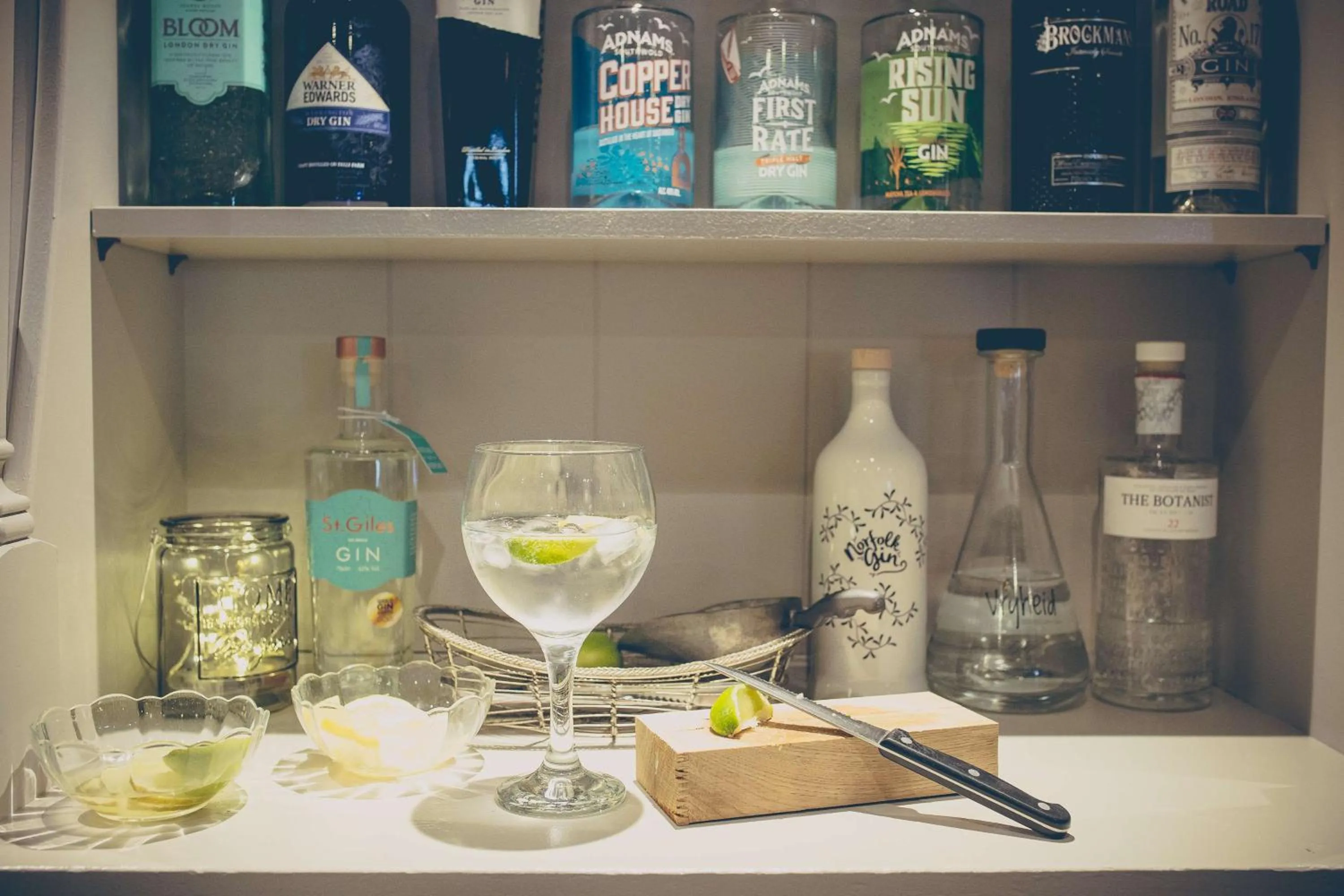 Lounge or bar in George Hotel, BW Signature Collection