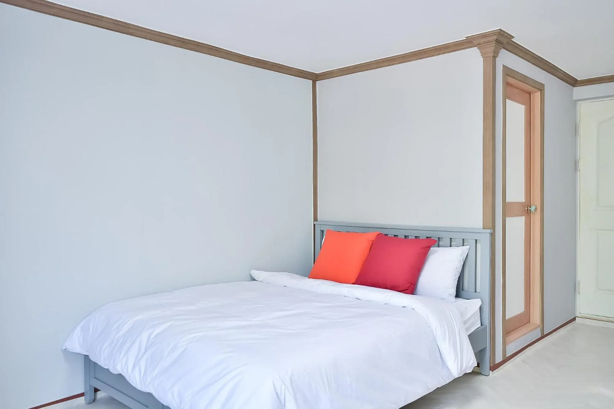 Bed in Yangyang Pulbit Pension