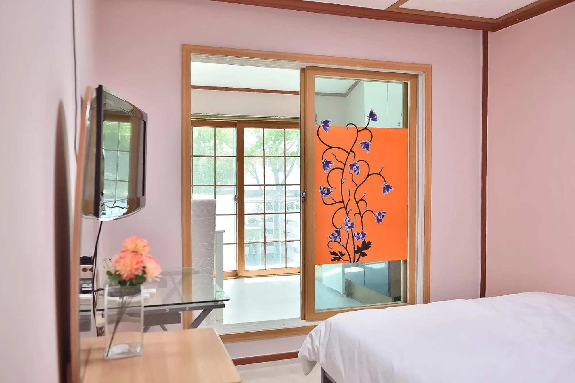 Bed in Yangyang Pulbit Pension