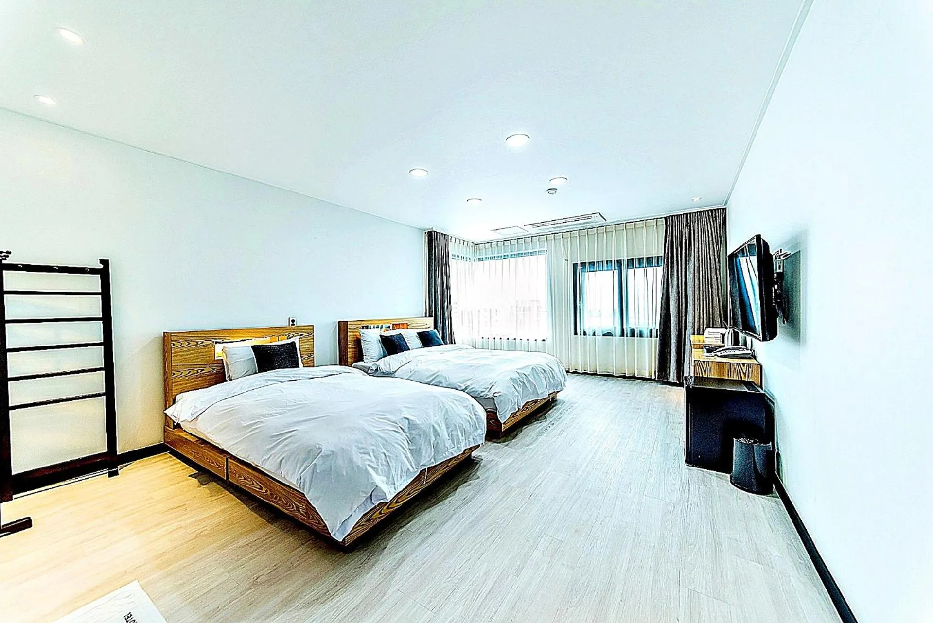 Bed in Nine Boutique Hotel