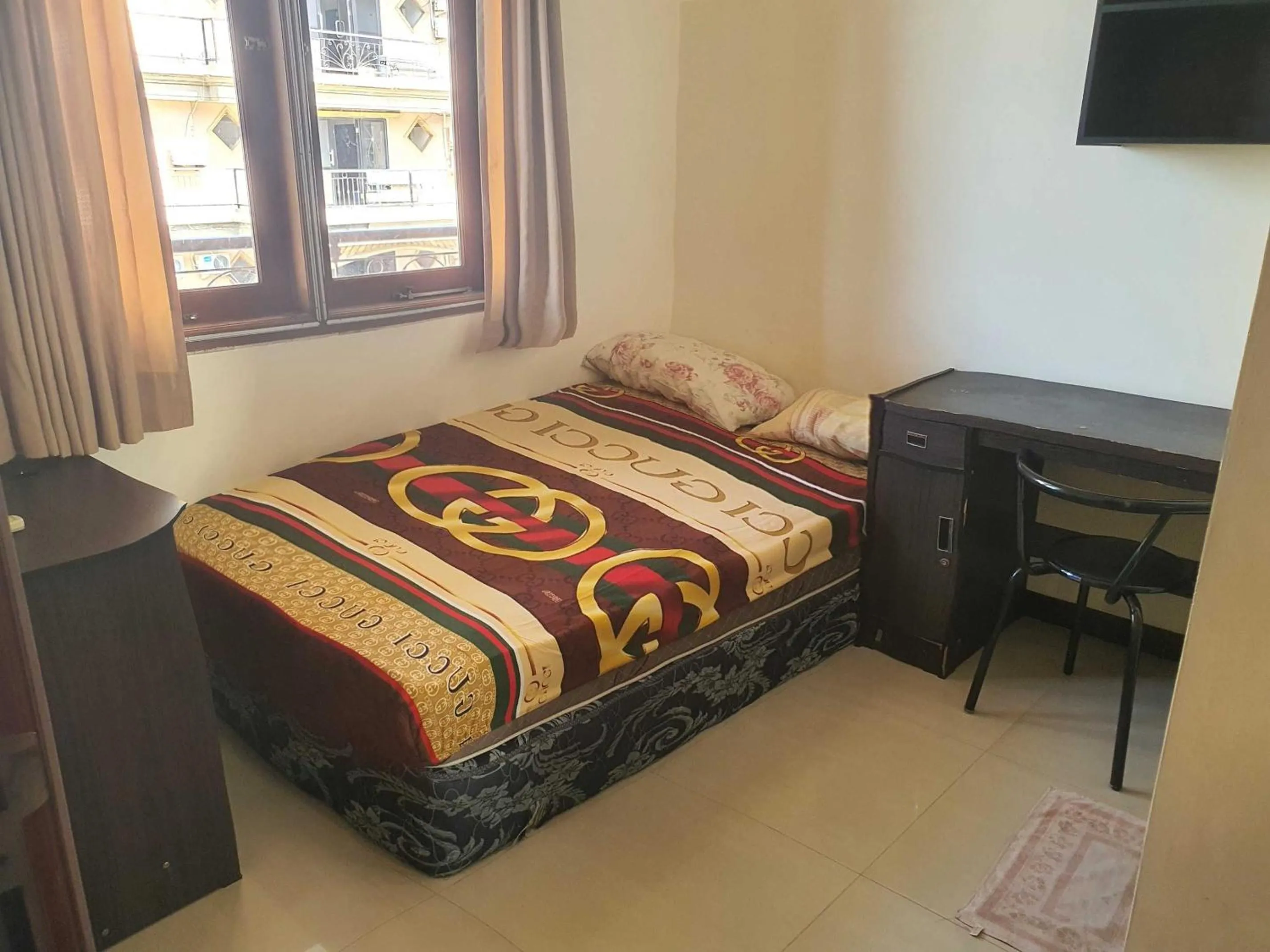 Bedroom, Bed in OYO Life 93202 Pentagon Homestay Syariah