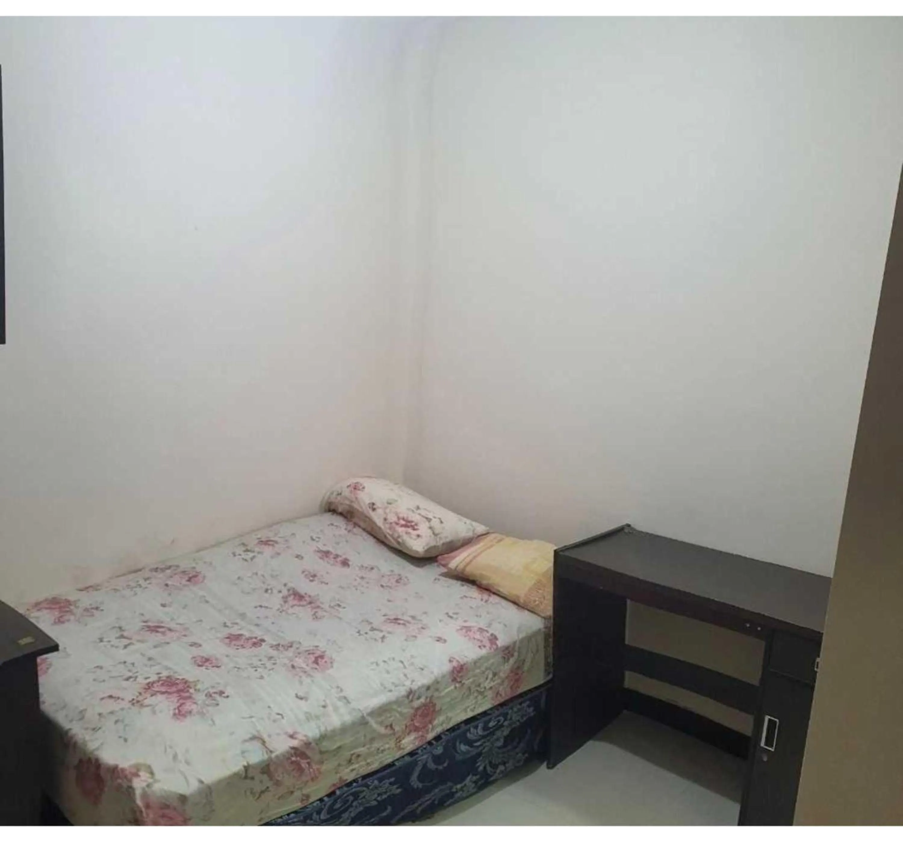 Bedroom, Bed in OYO Life 93202 Pentagon Homestay Syariah