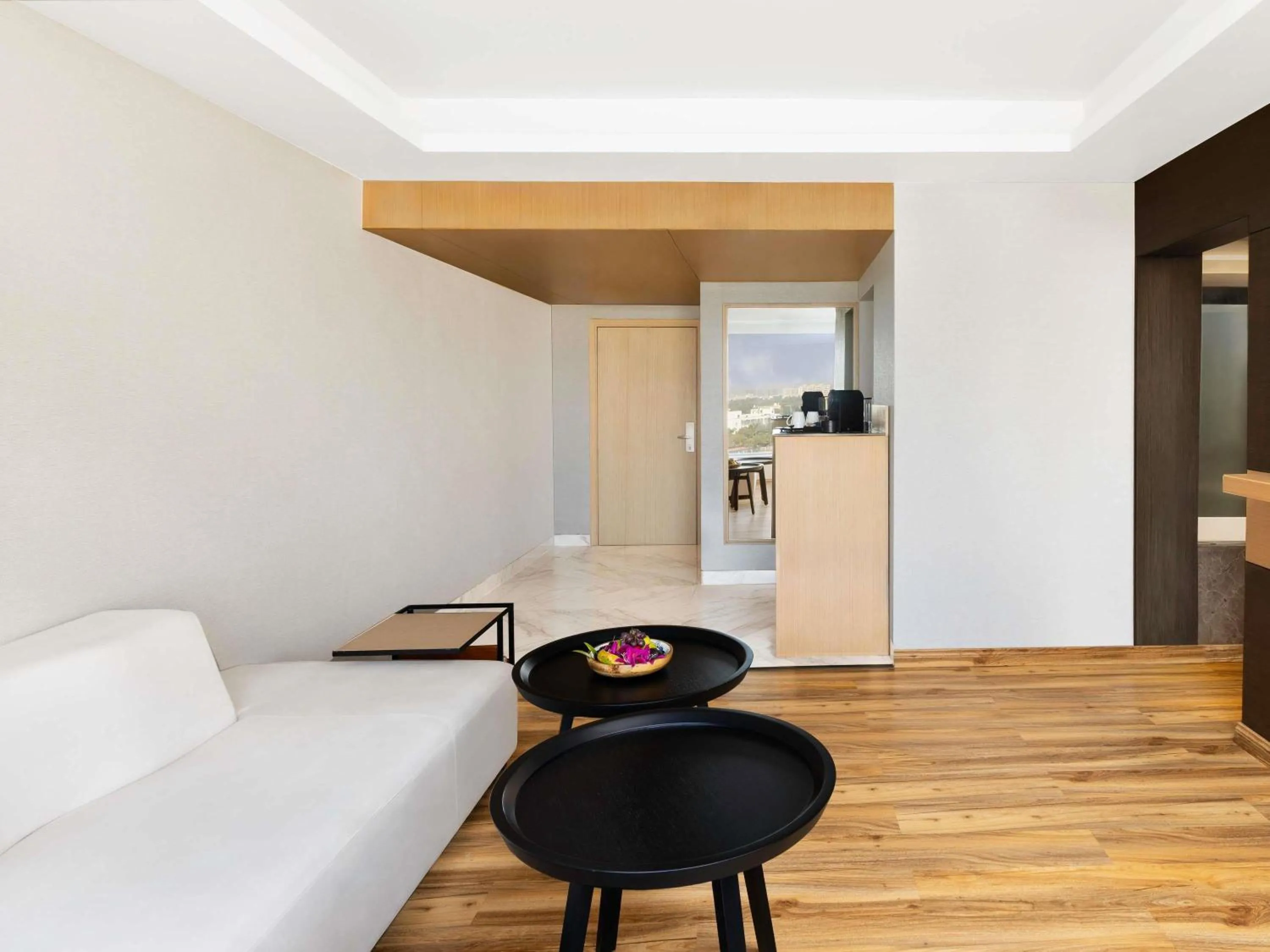 Photo of the whole room in Novotel Jaipur Convention Centre