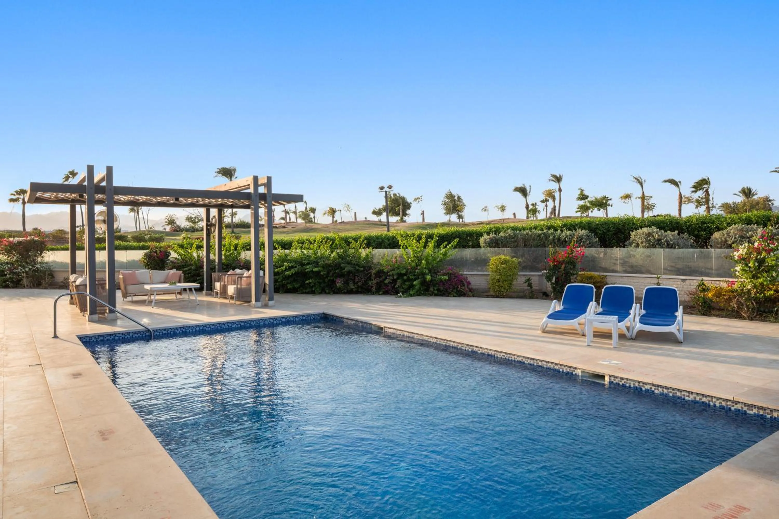 Swimming pool in Pickalbatros Golf Luxury Suites - All Inclusive