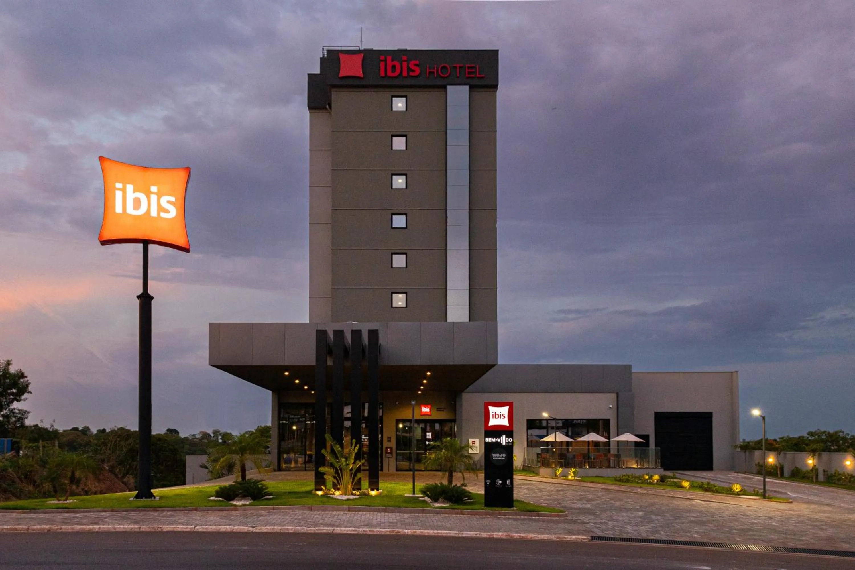 ibis Barra do Garças