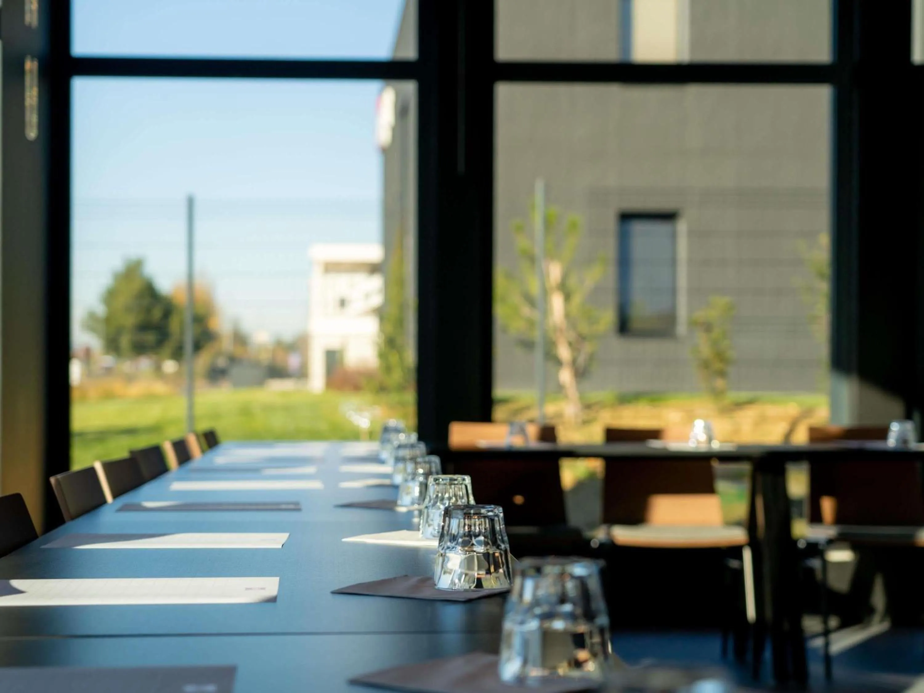 Meeting/conference room in ibis Saint Paul Trois Chateaux