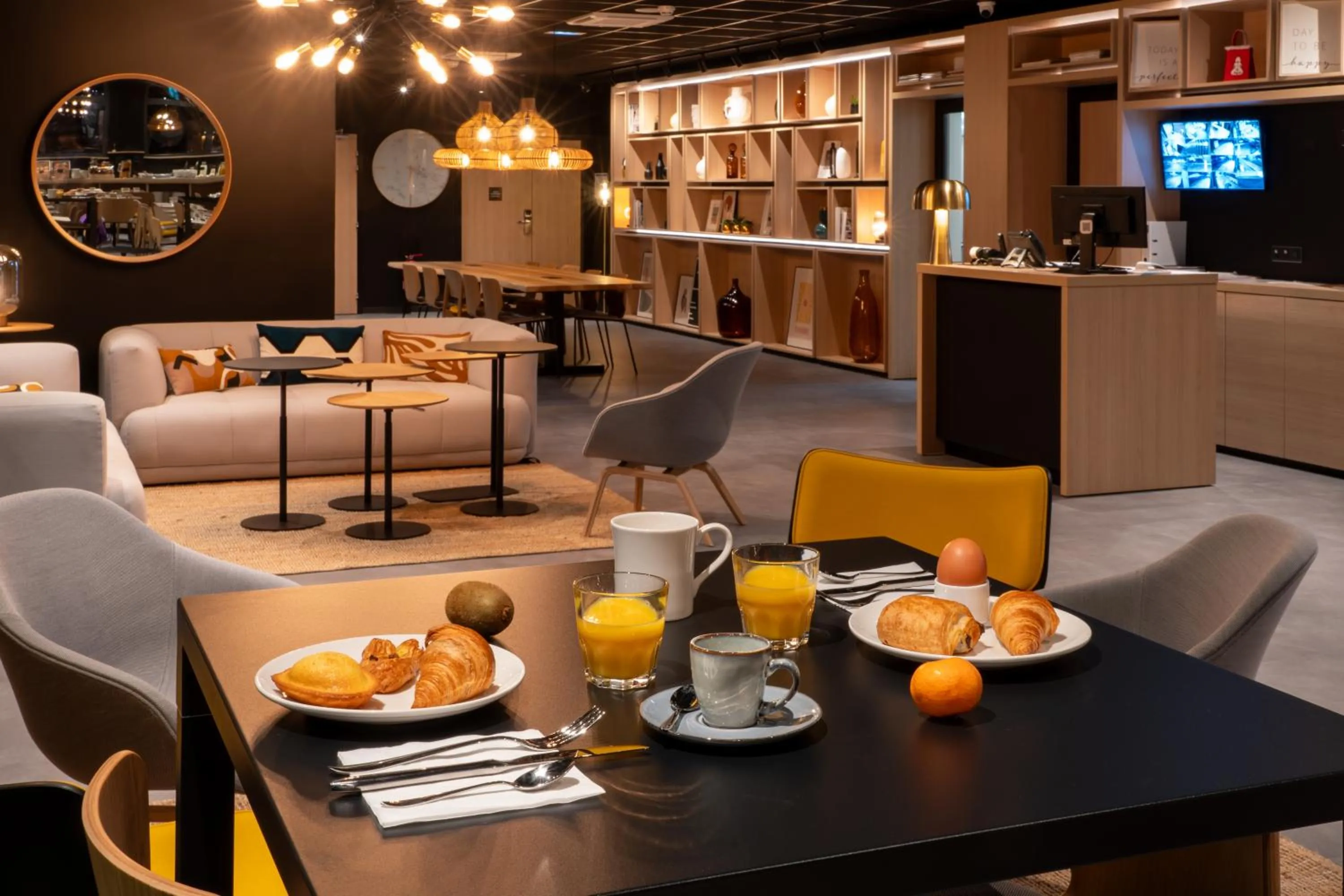 Breakfast in ibis Saint Paul Trois Chateaux