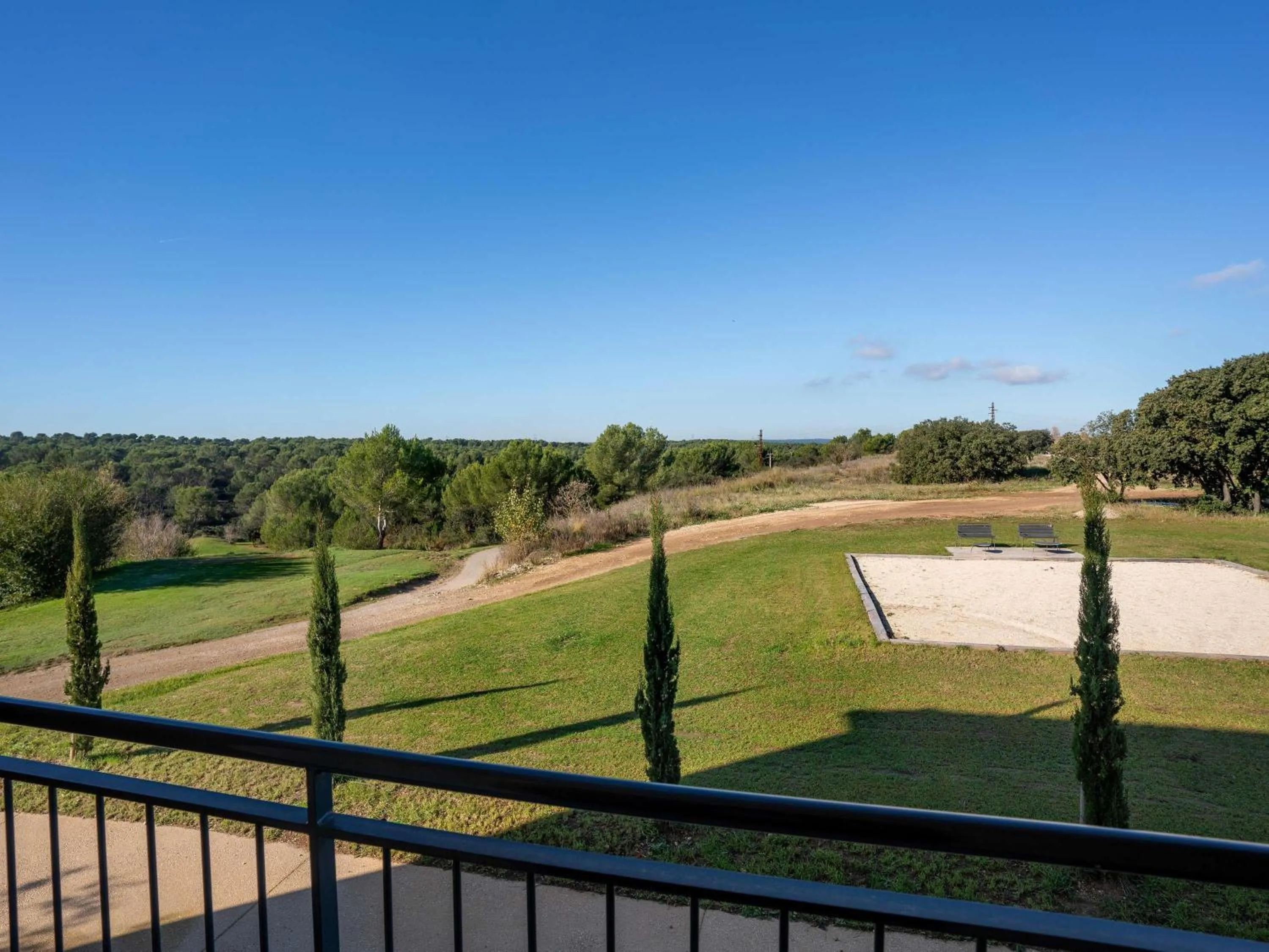 Bedroom in ibis Styles Cabriès Aix-en-Provence TGV