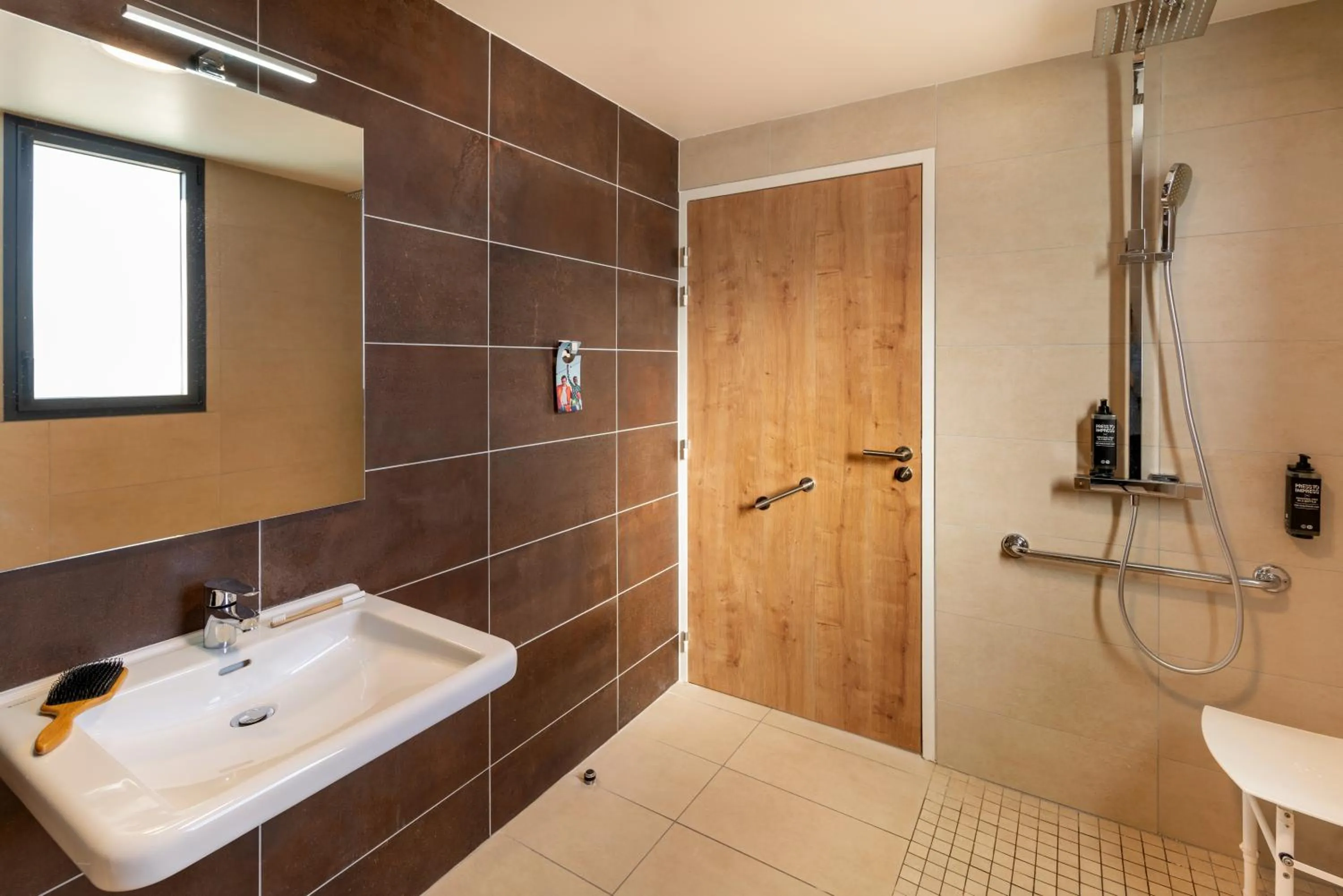 acessibility in ibis Styles Cabriès Aix-en-Provence TGV