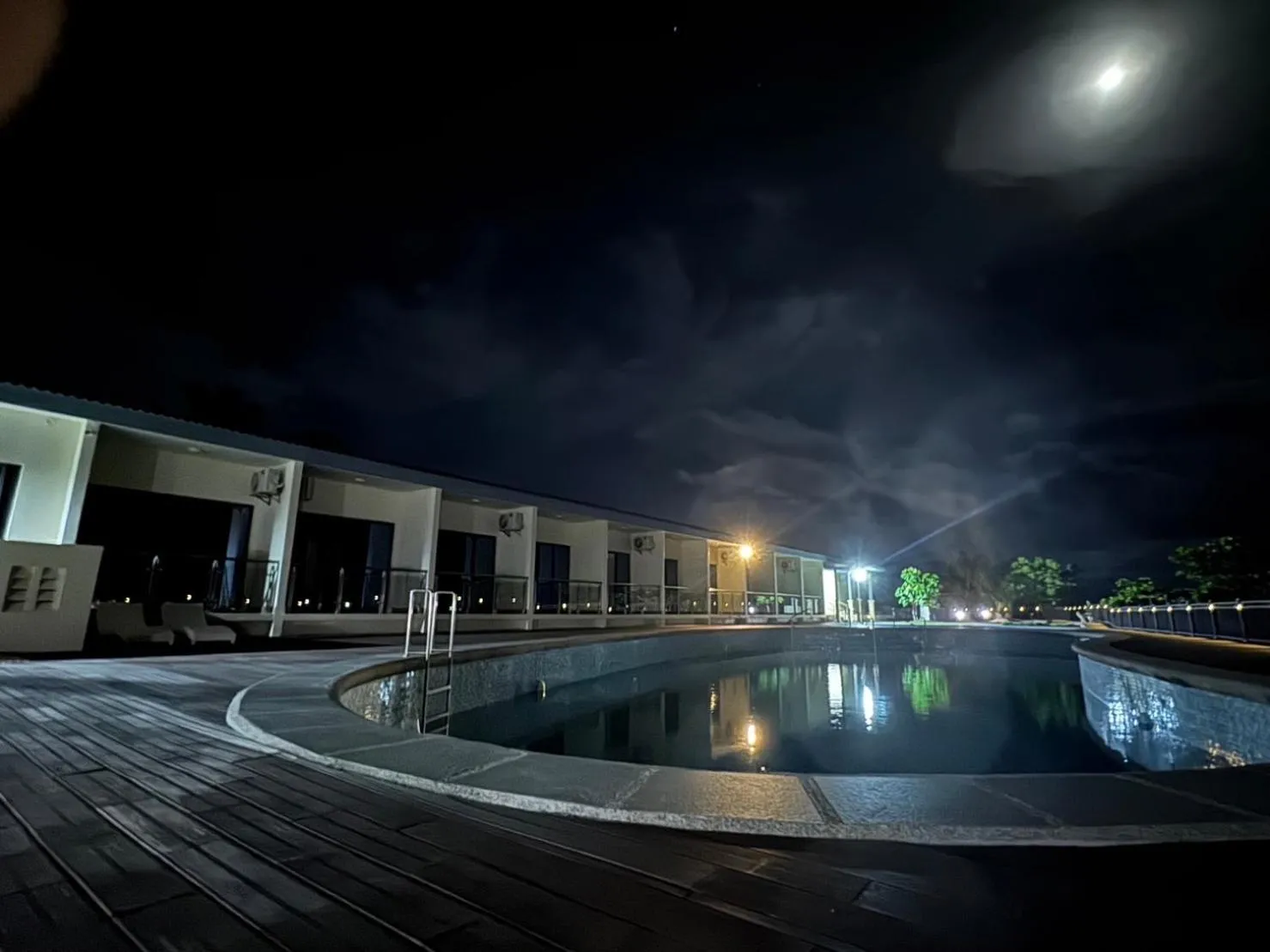 Night in W Golf Resort