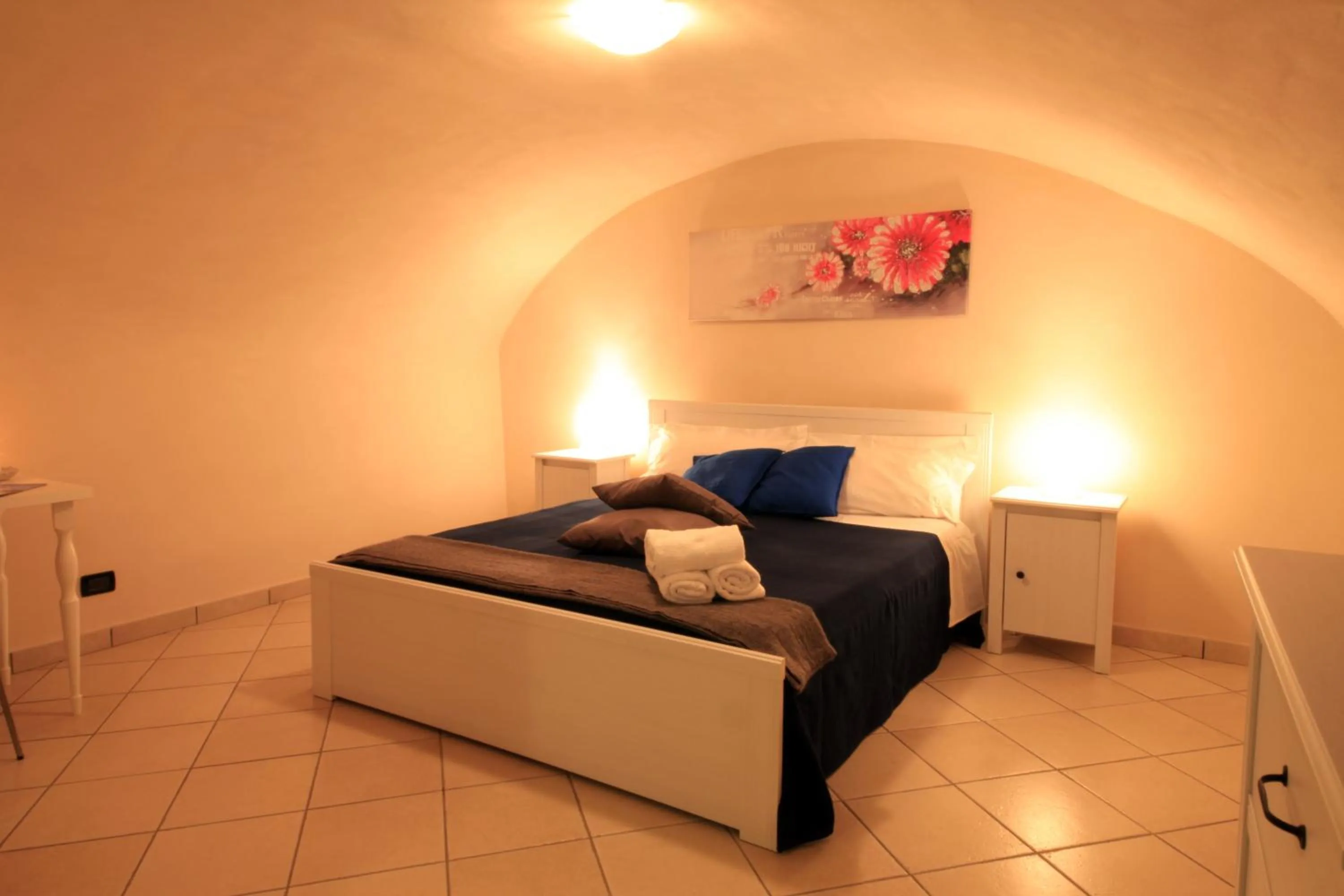 Photo of the whole room, Bed in B&B Don Gino