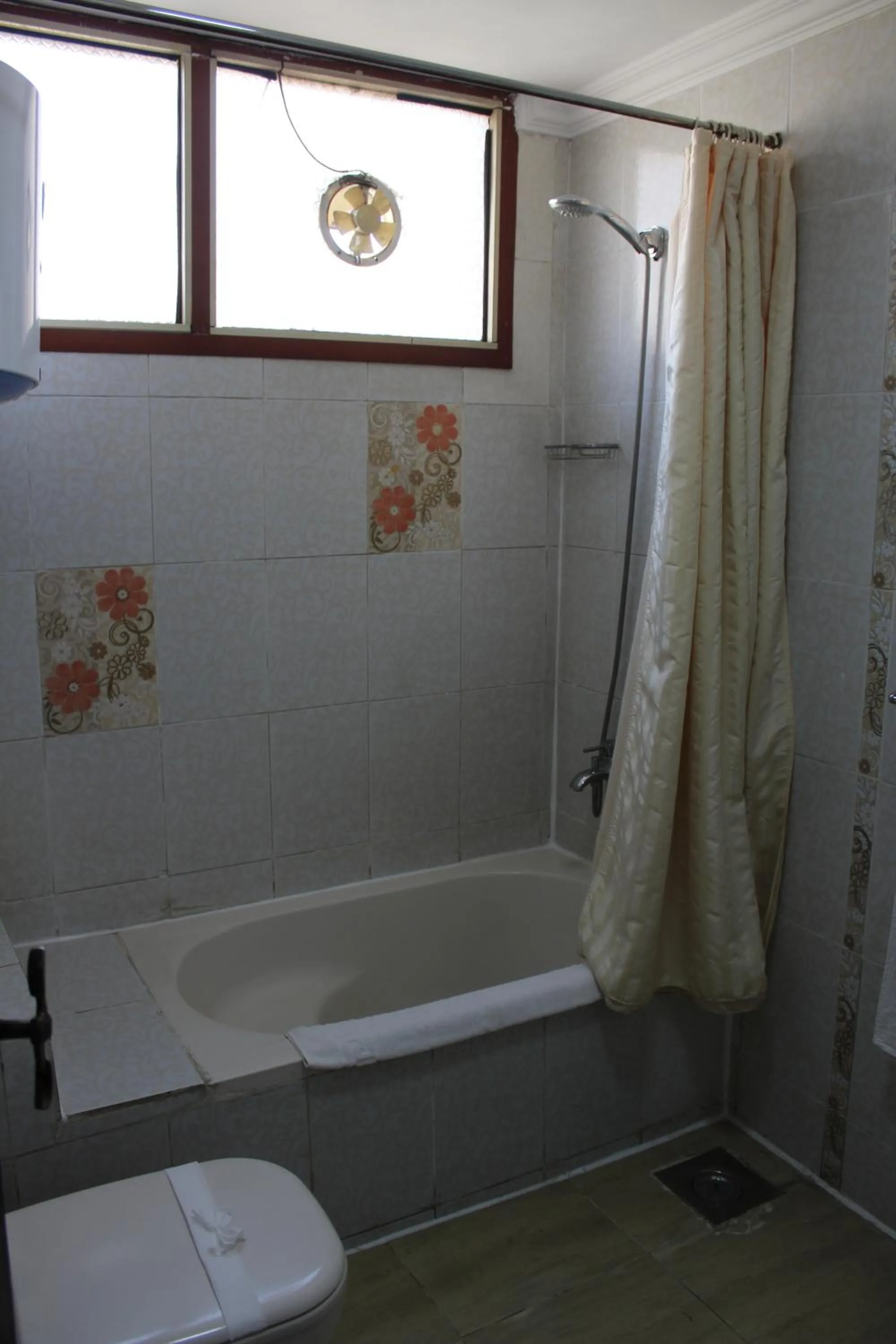 Bathroom in City View Museum Hotel