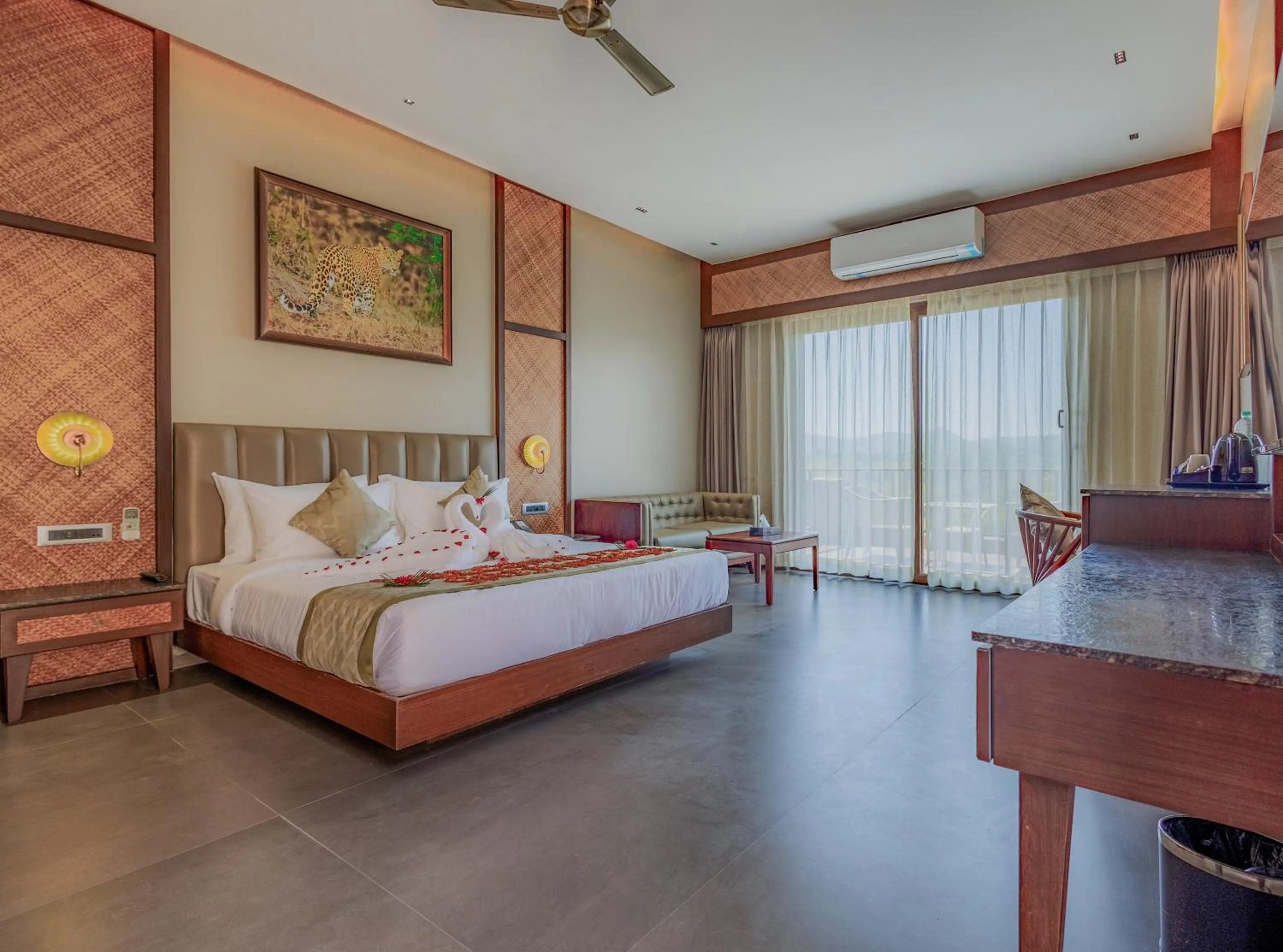 Bedroom, Bed in Sajjan Bagh Resort Kumbhalgarh