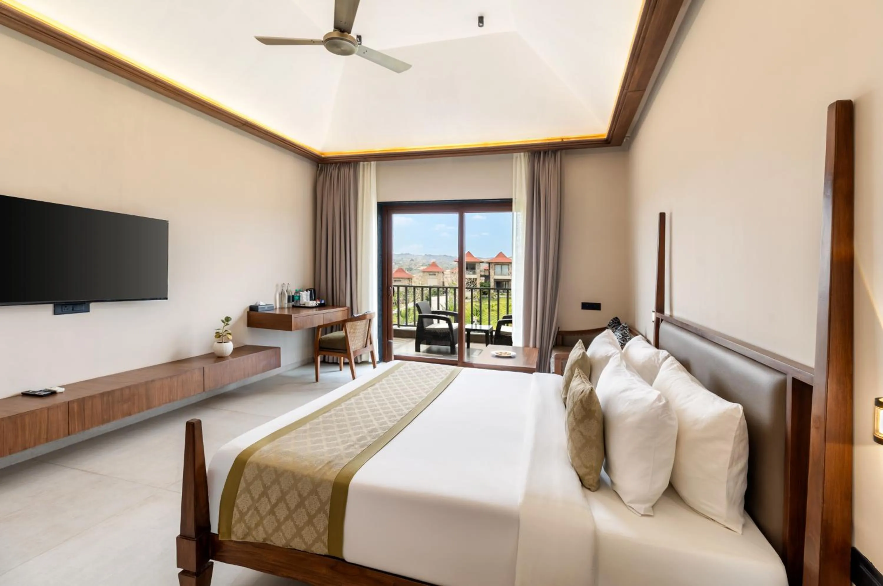 Bed in Sajjan Bagh Resort Kumbhalgarh