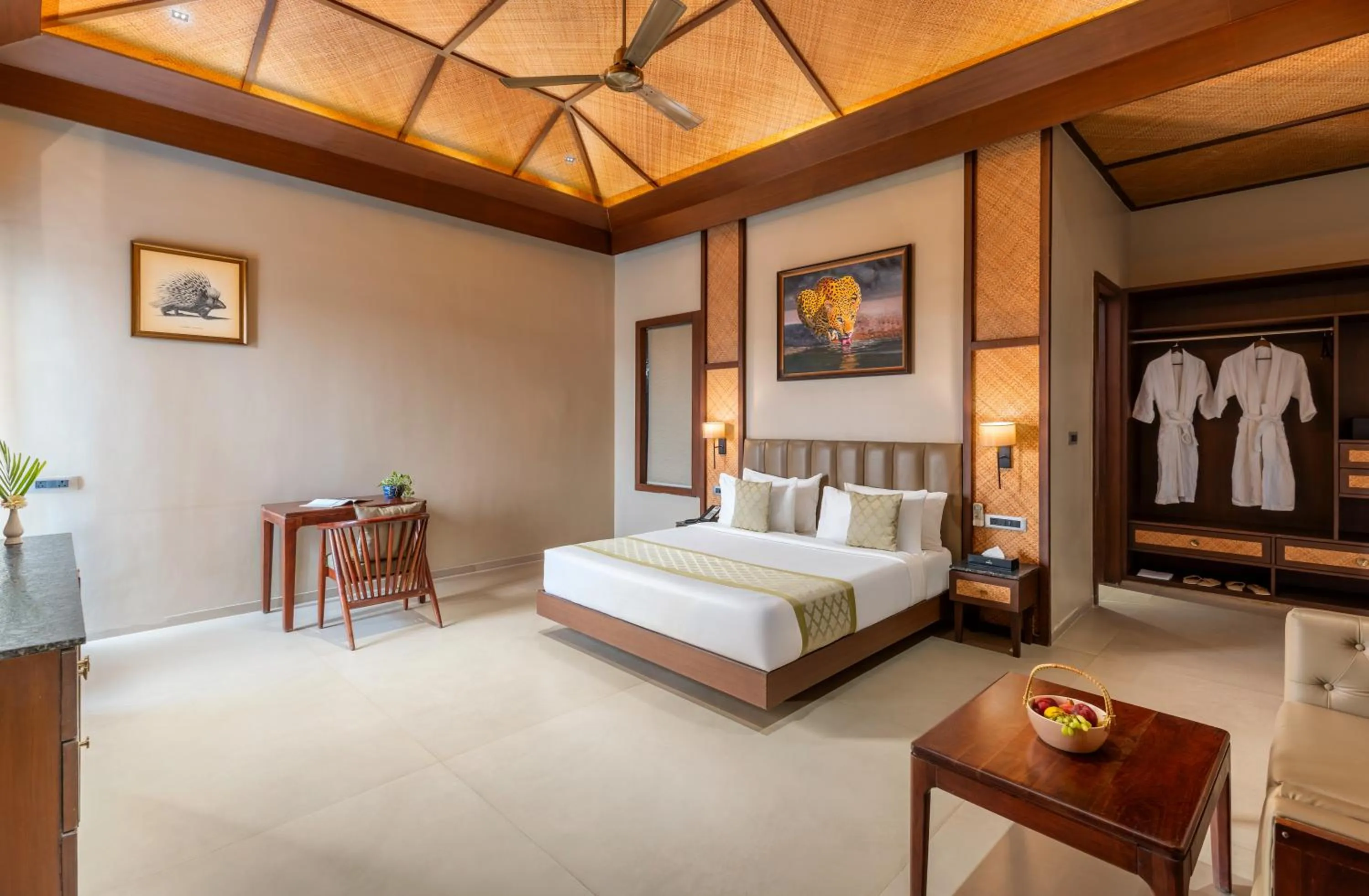 Bed in Sajjan Bagh Resort Kumbhalgarh