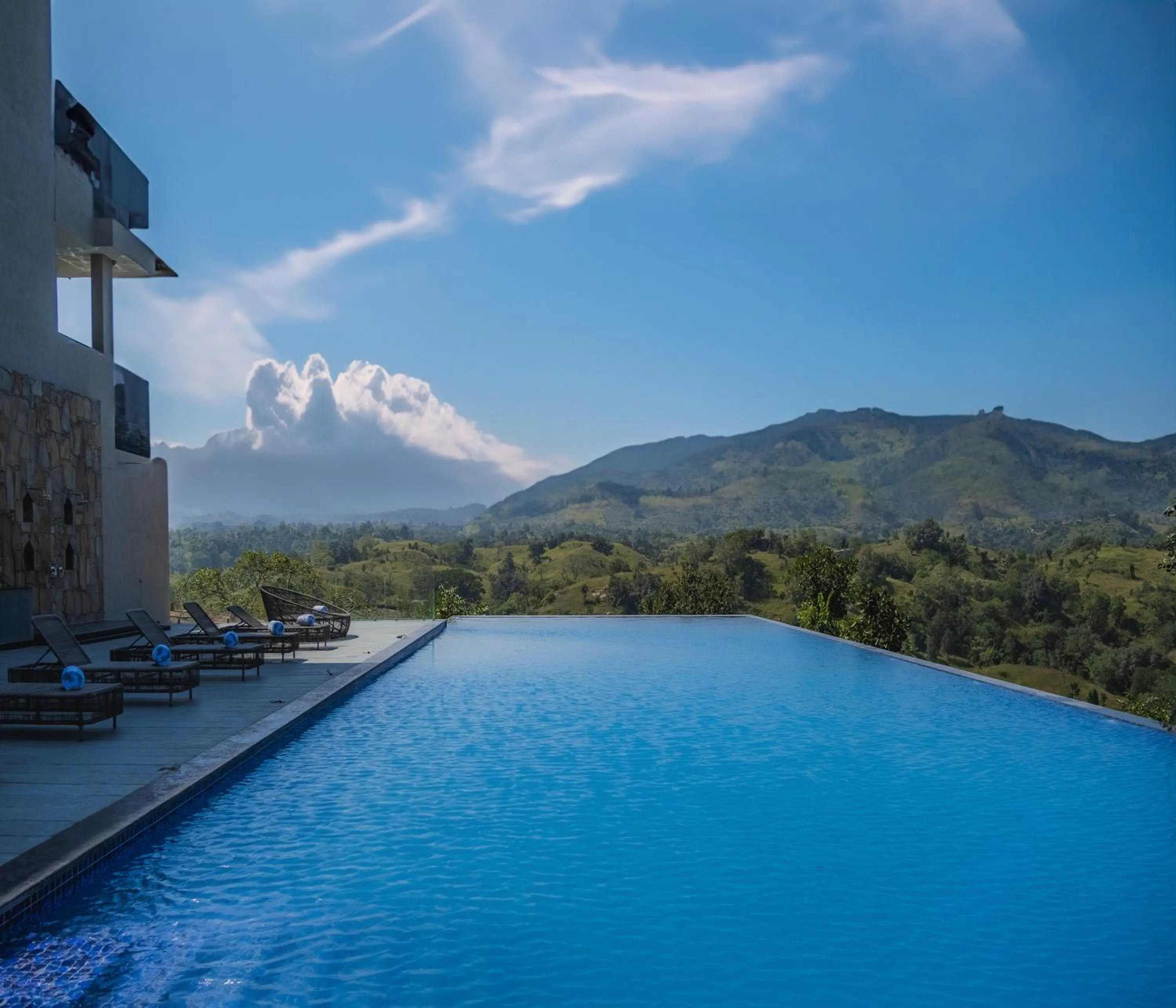 Swimming pool in Sajjan Bagh Resort Kumbhalgarh