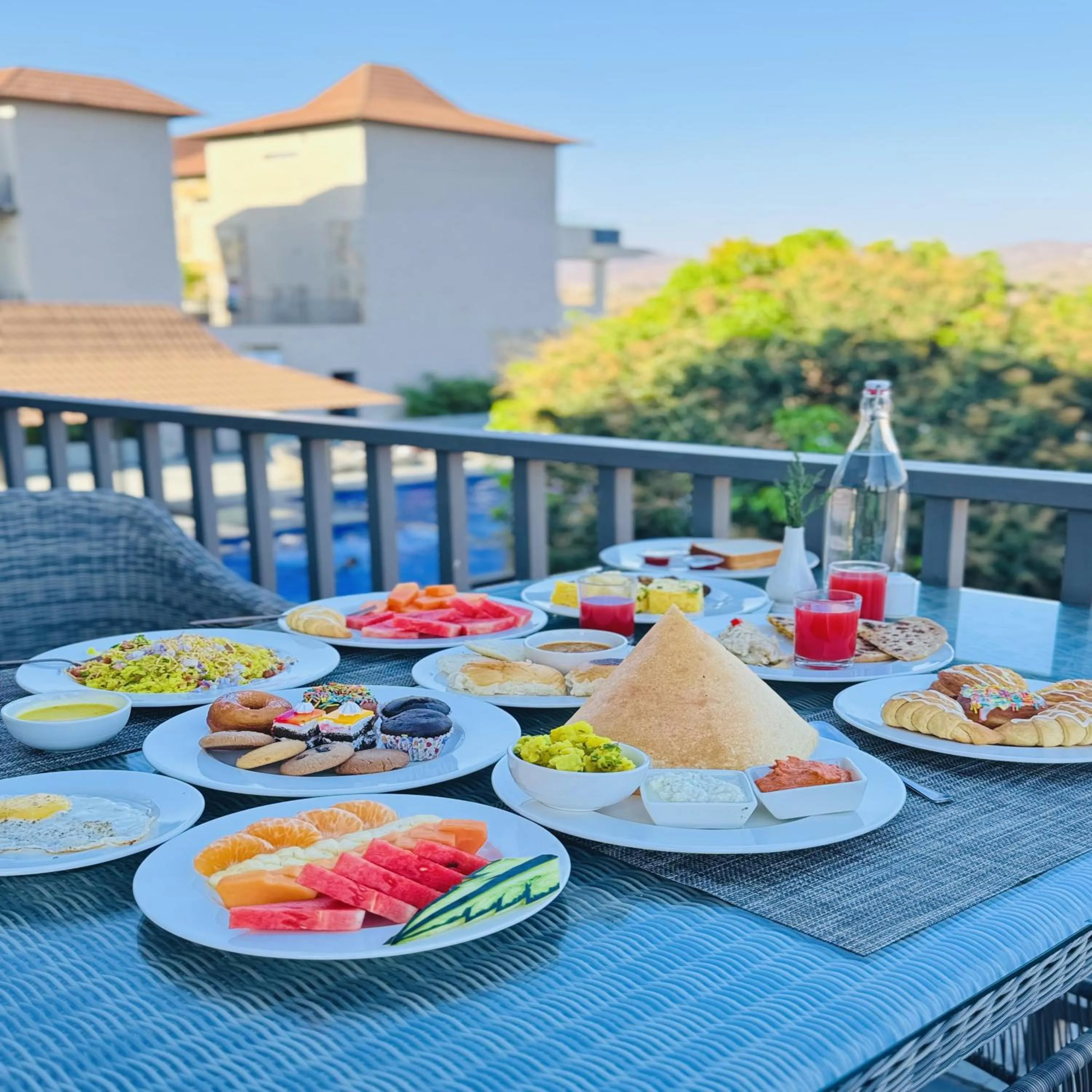 Meals in Sajjan Bagh Resort Kumbhalgarh